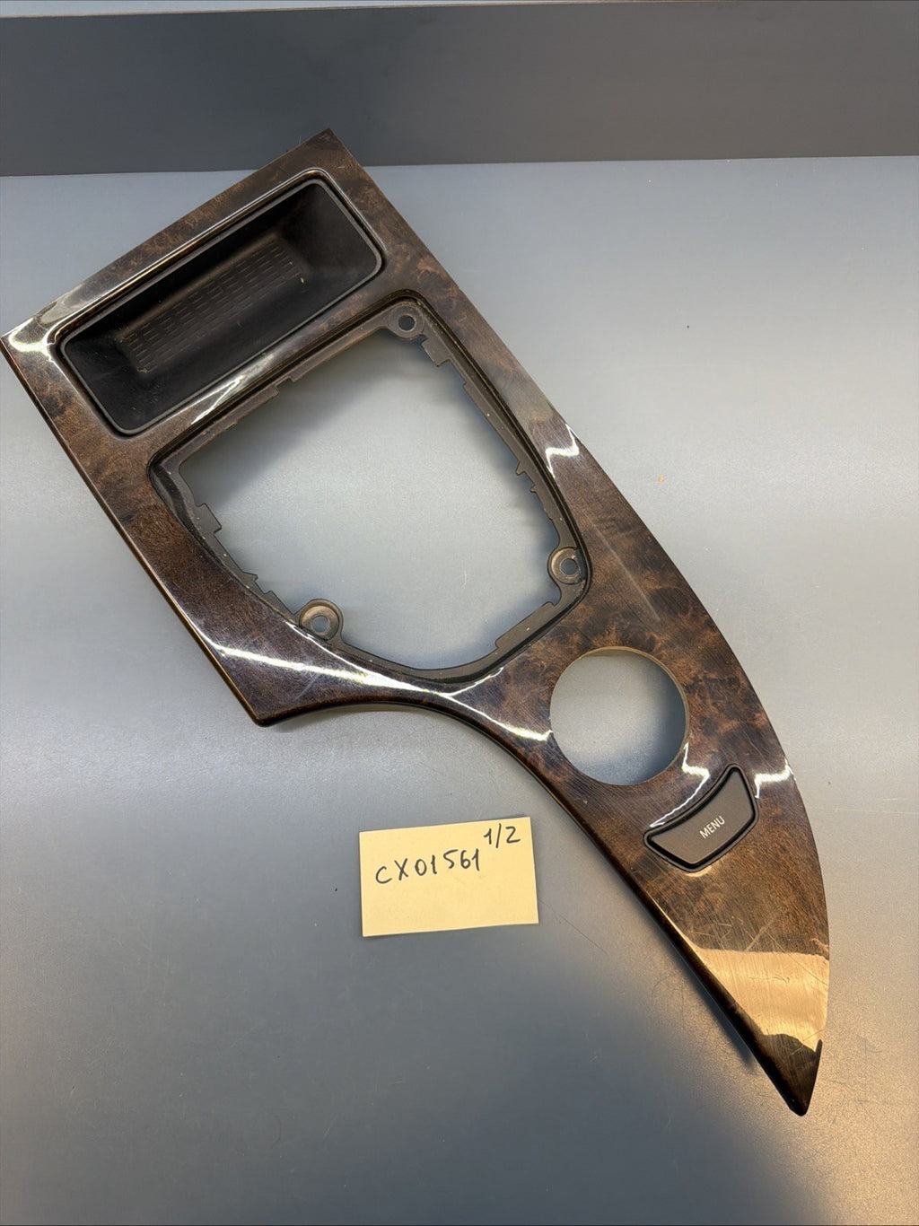 BMW E60 E61 5'es GEAR SHIFT BEZEL DECOR PANEL WITH ODDMENTS TRAY 9165231 6974707
