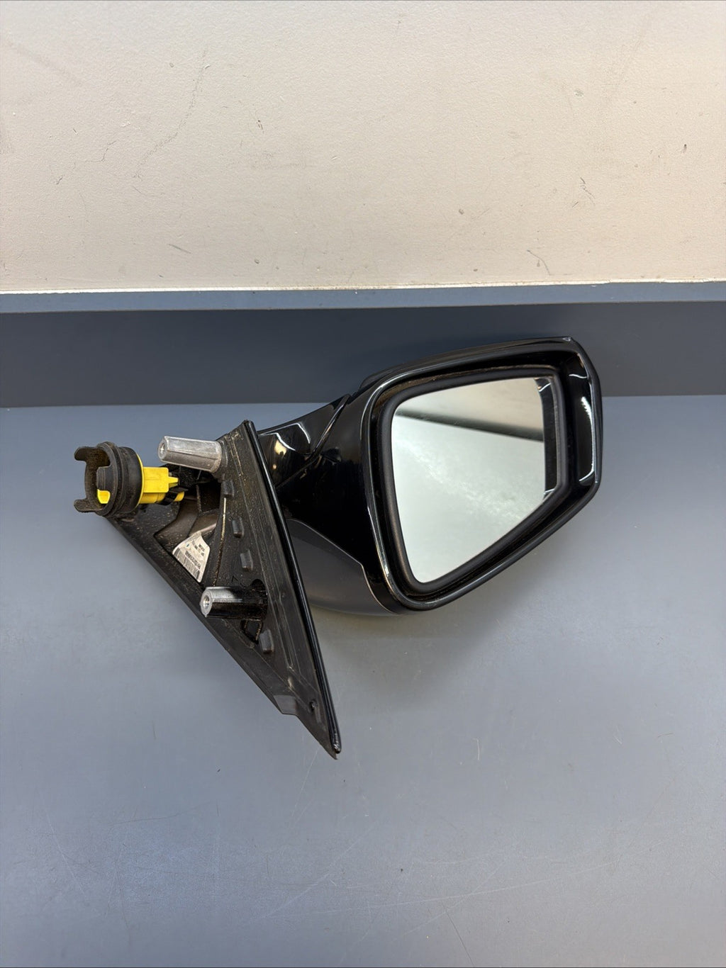 11-13 BMW 528i F10 Front Left Driver Side Rear View Door Mirror A046412 Oem