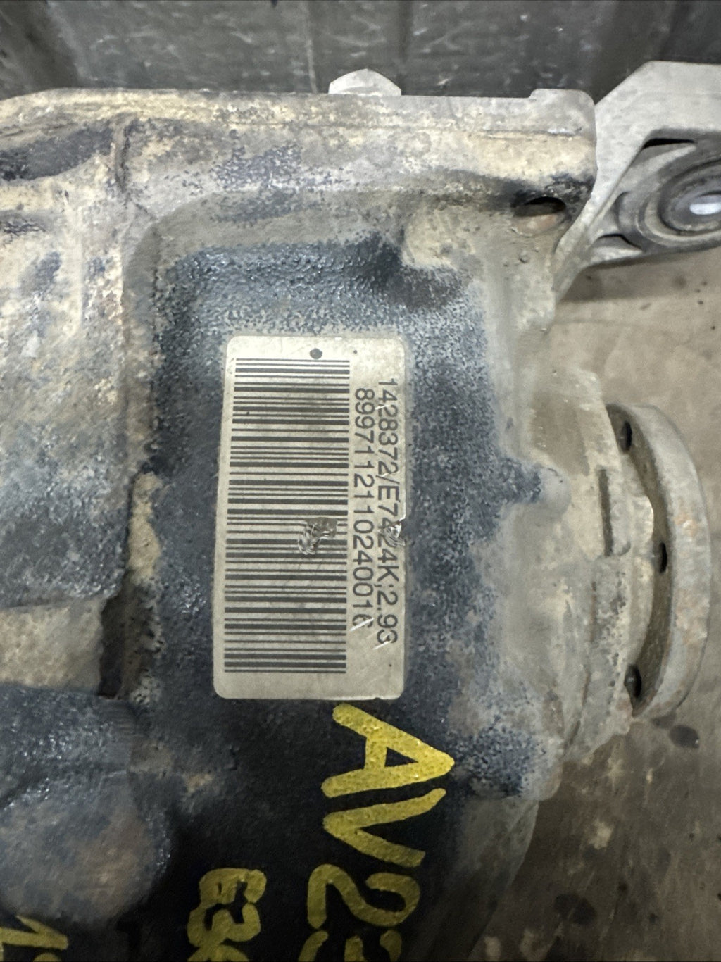 BMW REAR DIFFERENTIAL E36 SERIES 328i MANUAL FINAL DRIVE 2.93 1428372