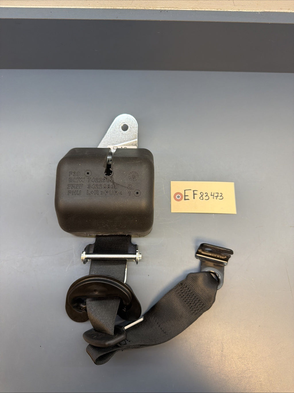 2018 - 2023 BMW X2 F39 REAR RIGHT SIDE SEAT BELT SEATBELT RETRACTOR OEM 7422967