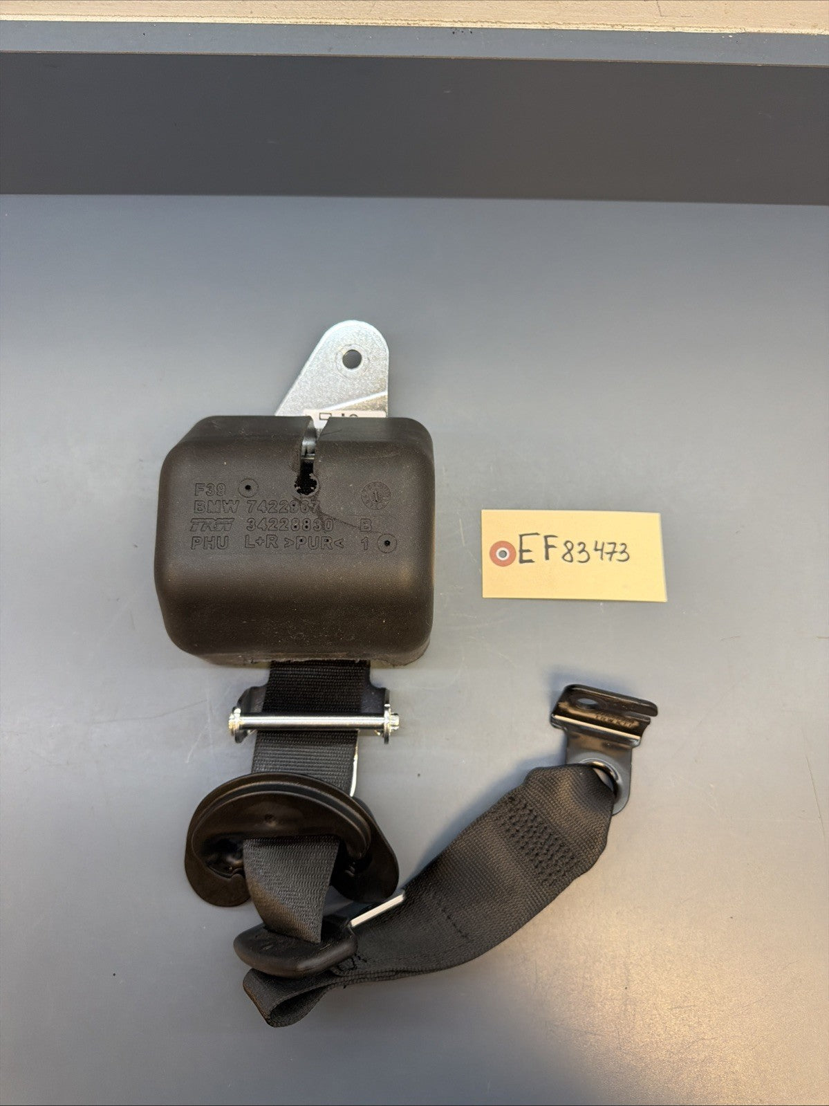 2018 - 2023 BMW X2 F39 REAR RIGHT SIDE SEAT BELT SEATBELT RETRACTOR OEM 7422967