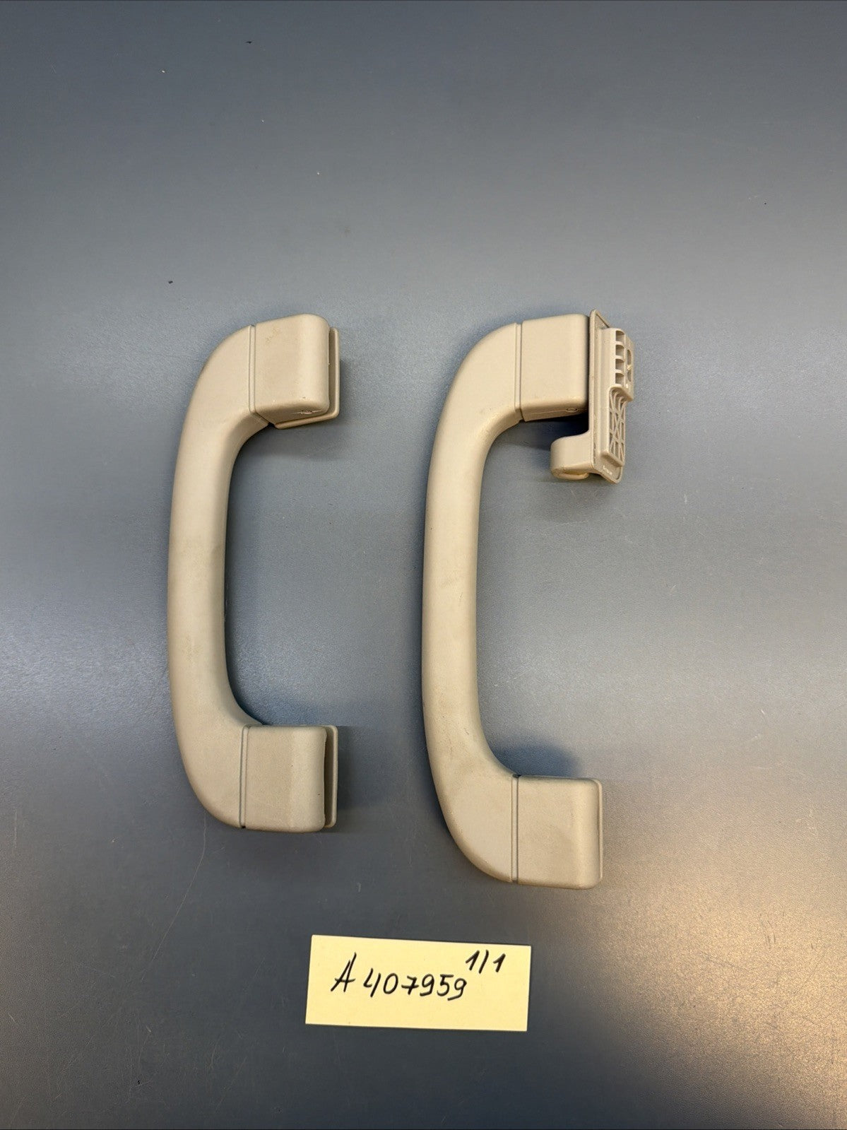 2007-2013 BMW E60 Front Roof Inner Grap Handle (set Of 2) 9143516/524 OEM