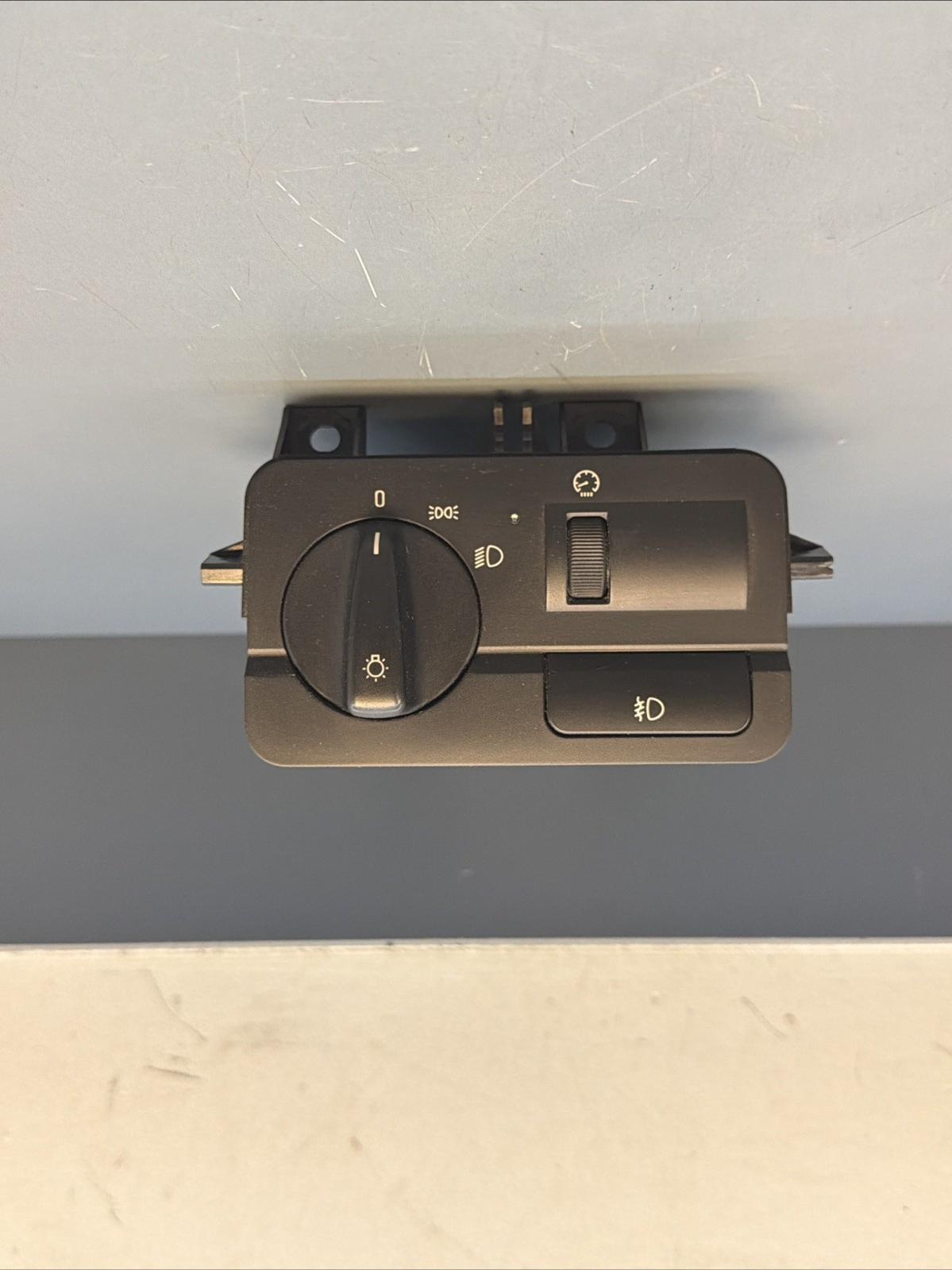 1999-2005 BMW E46 3-Series Headlight Switch Control Module OEM 6919841