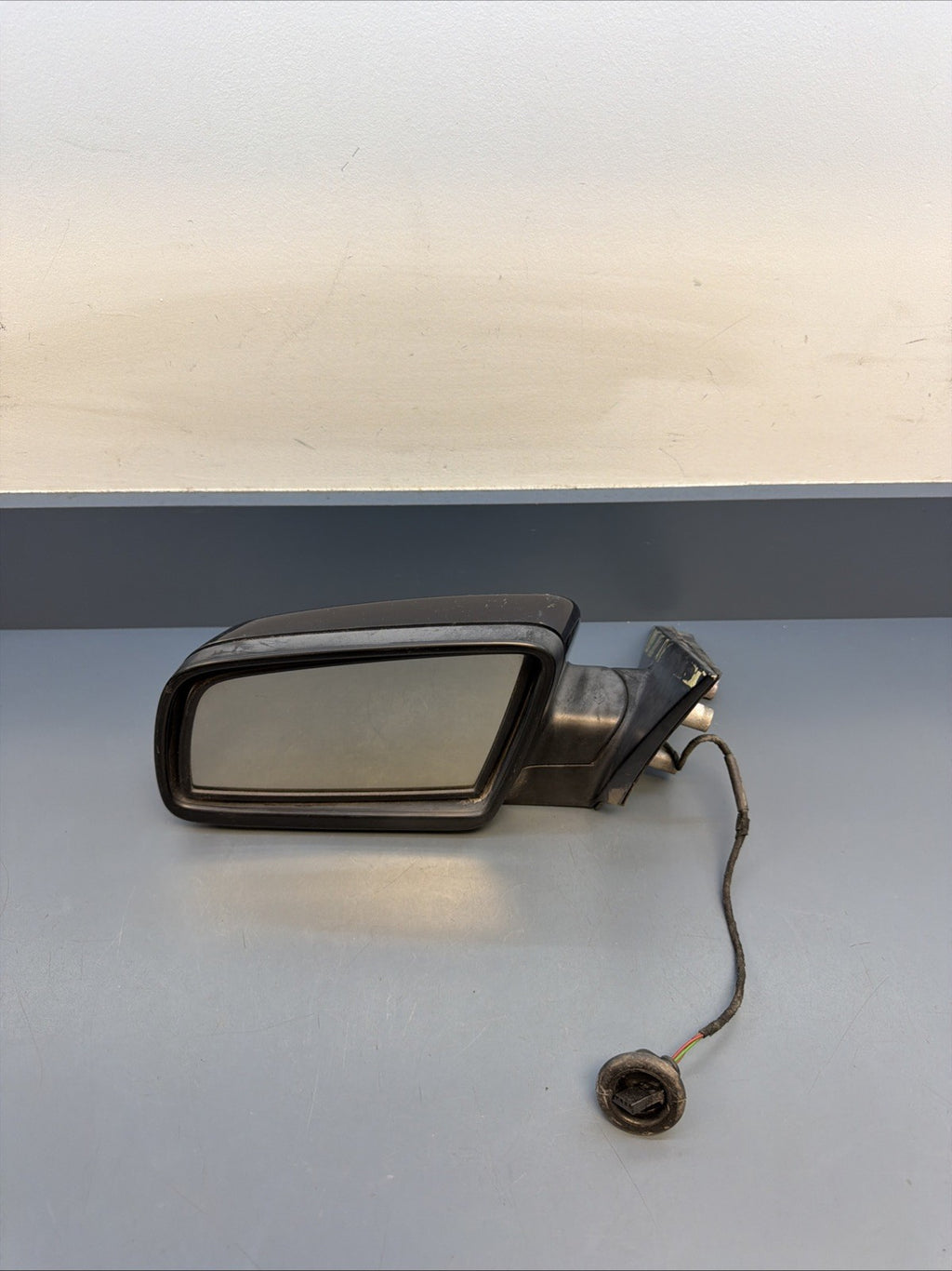 2006-2010 BMW 528I 535I 525I E60 LEFT DRIVER SIDE BLACK POWER DOOR MIRROR OEM