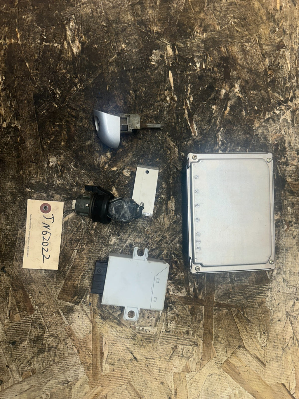 BMW 00-06 323ci ECU+CAS(IMMOBILIZER)+KEY+DOOR LOCK VIN MATCHED SET OEM 7500255