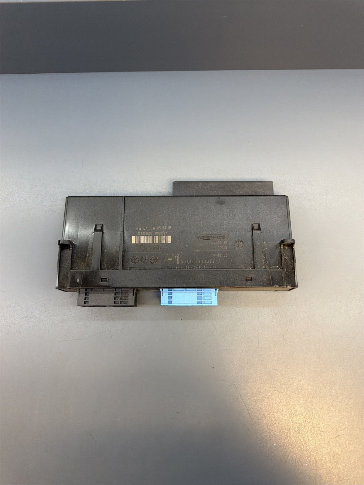 BMW E90 E91 E92 Body Control Module 6983302 OEM 06-13 325 328 330 335 M3