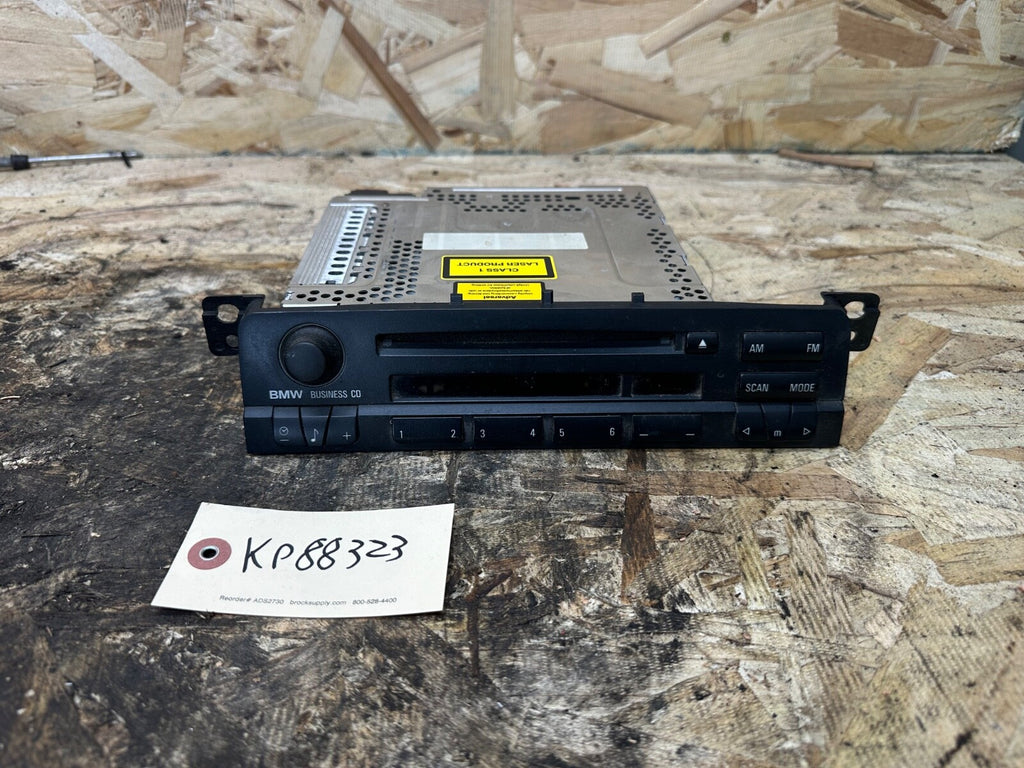 BMW E46 CENTER CONSOLE CD/RADIO STEREO RADIO PLAYER OEM BMW 6941505