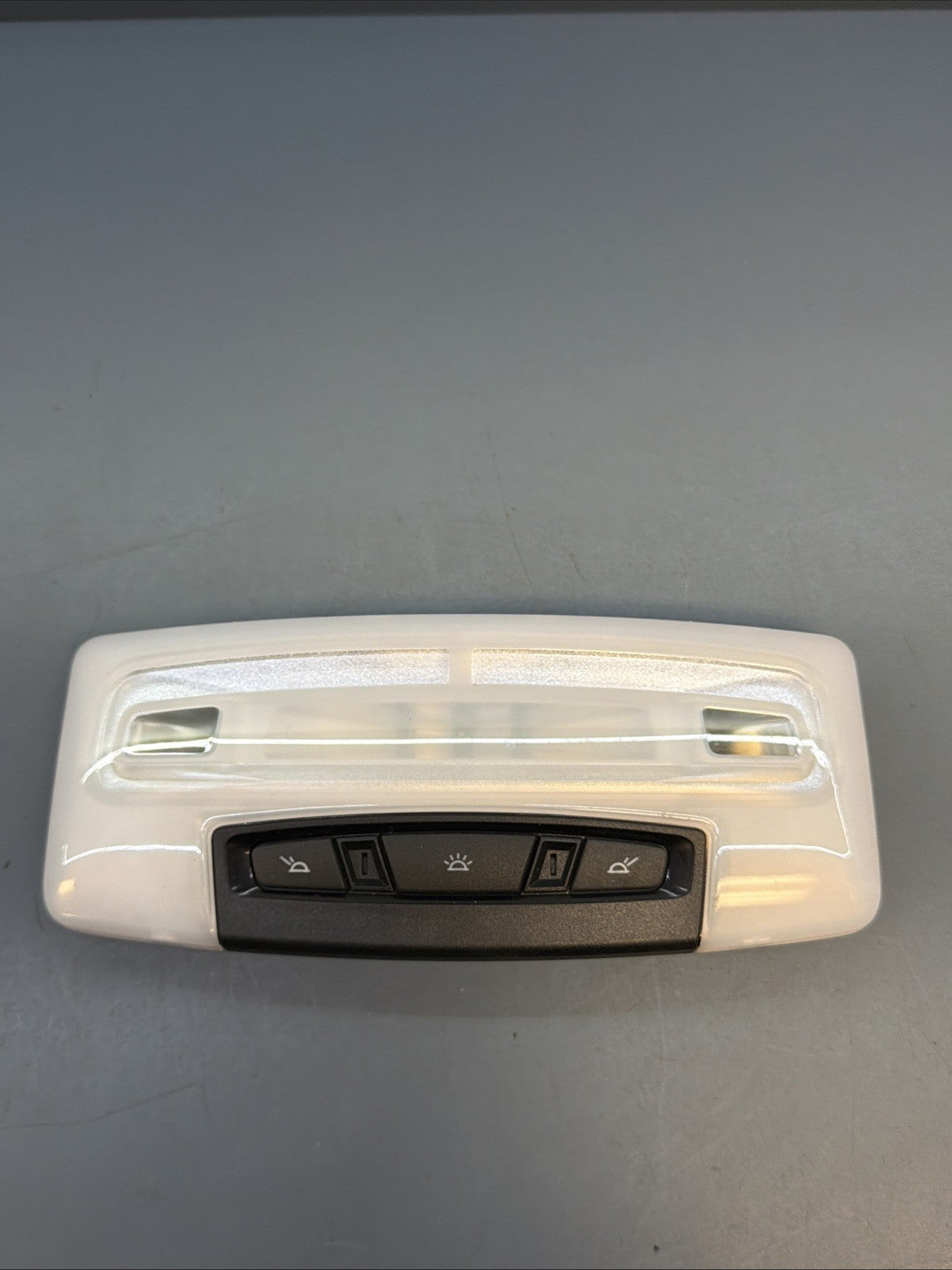 2013-2018 BMW F30 REAR INTERIOR DOME LIGHT READING LAMP 7793002 OEM