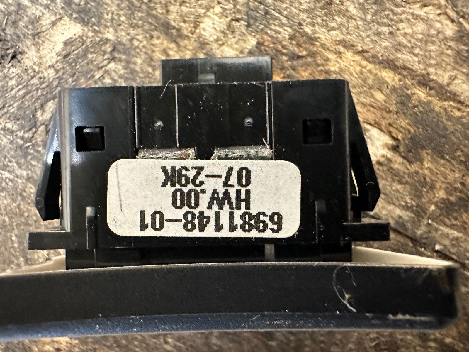 BMW 01-10 E60 E63 5/6 SERIES CENTER CONSOLE iDRIVE MENU BUTTON OEM 6981148