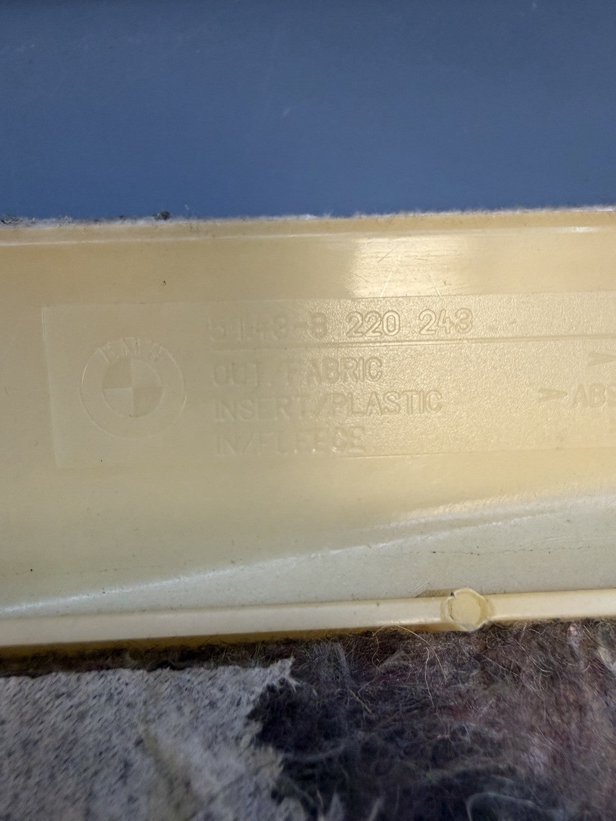 99-05 BMW E46 SEDAN Pair Of Left & Right Rear C Pillar Trim Panel BEIGE 8220243