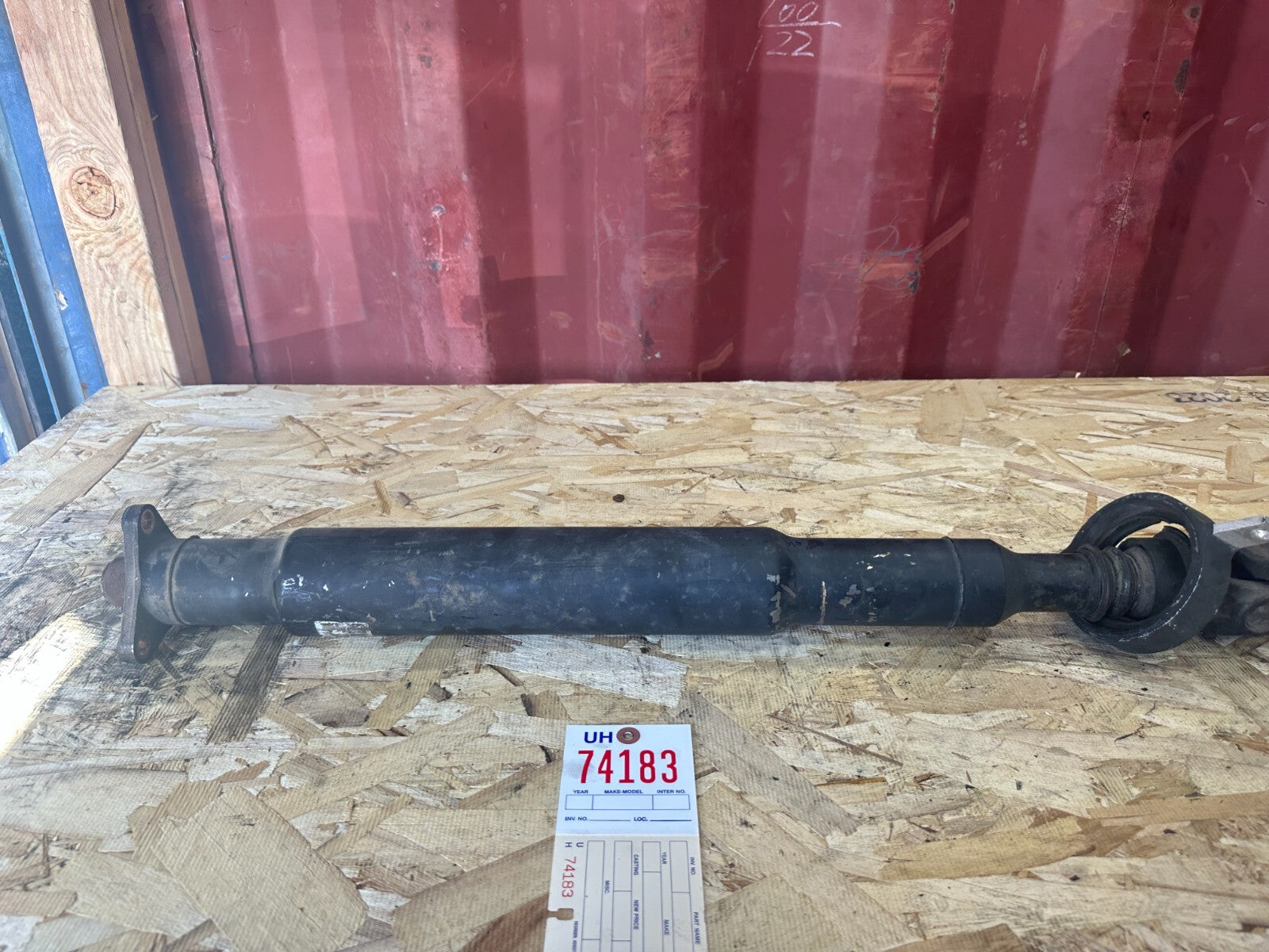OEM BMW REAR DRIVESHAFT FITS MANUAL 06-12 E9X 330 7527356
