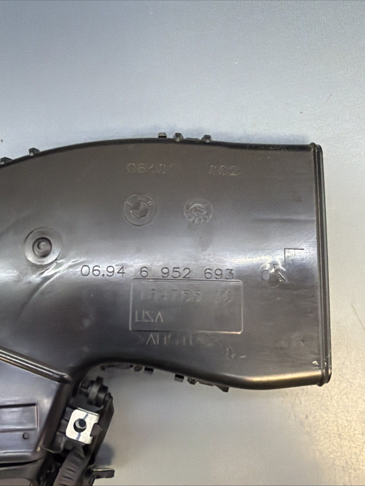 2011-2013 BMW X5 Left B Pillar Air Vent 6952693 OEM