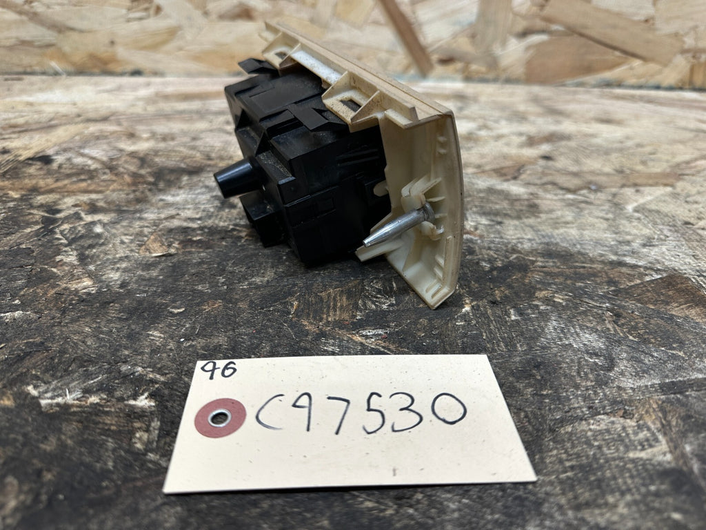 BMW 06-12 E90 HEADLIGHT FOG LIGHT CONTROL SWITCHES W TAN TRIM OEM 9169398