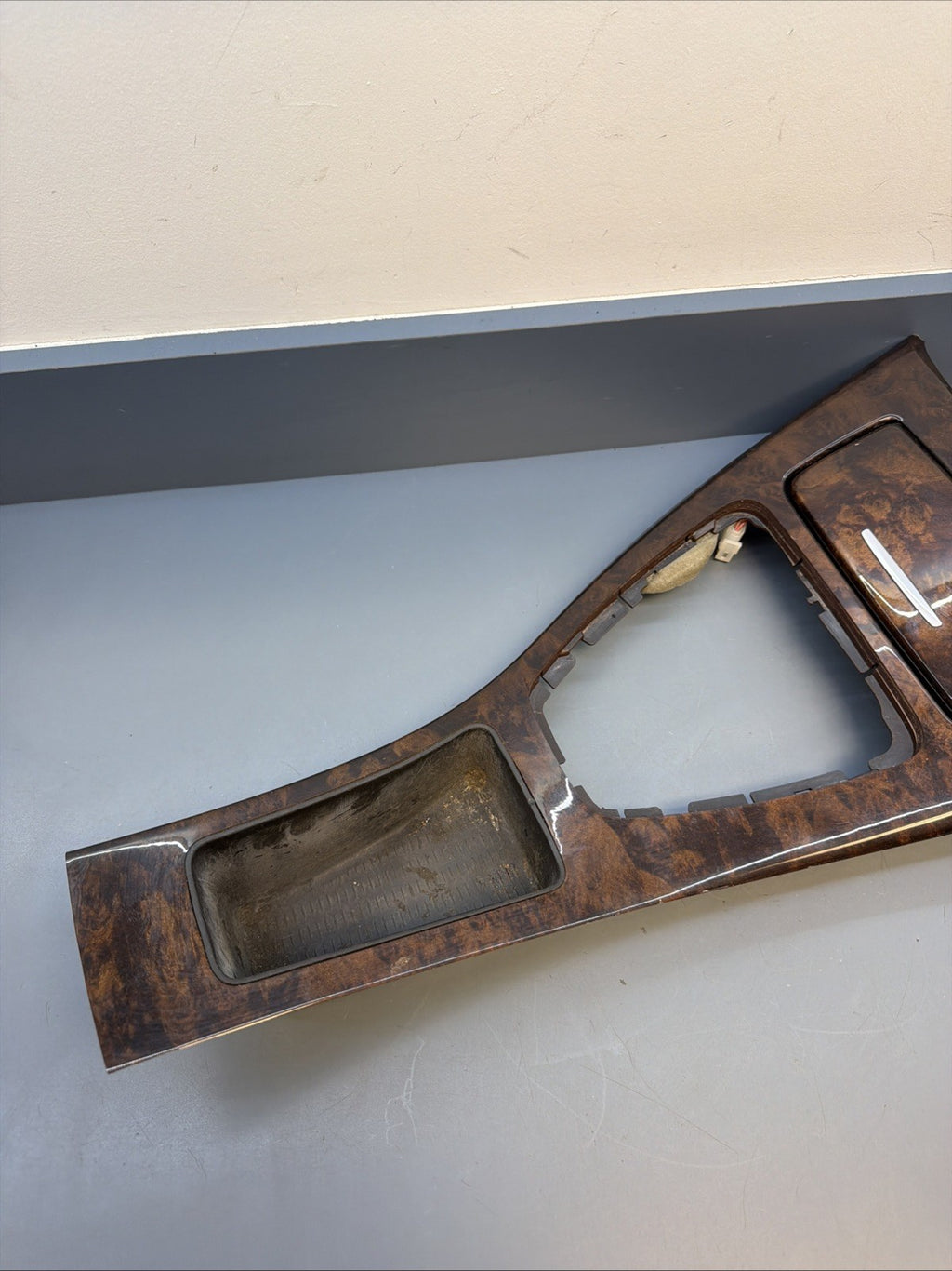06-13 BMW E90 E92 330d 335i Centre Console Trim Ashtray 7078571 OEM IDRIVE