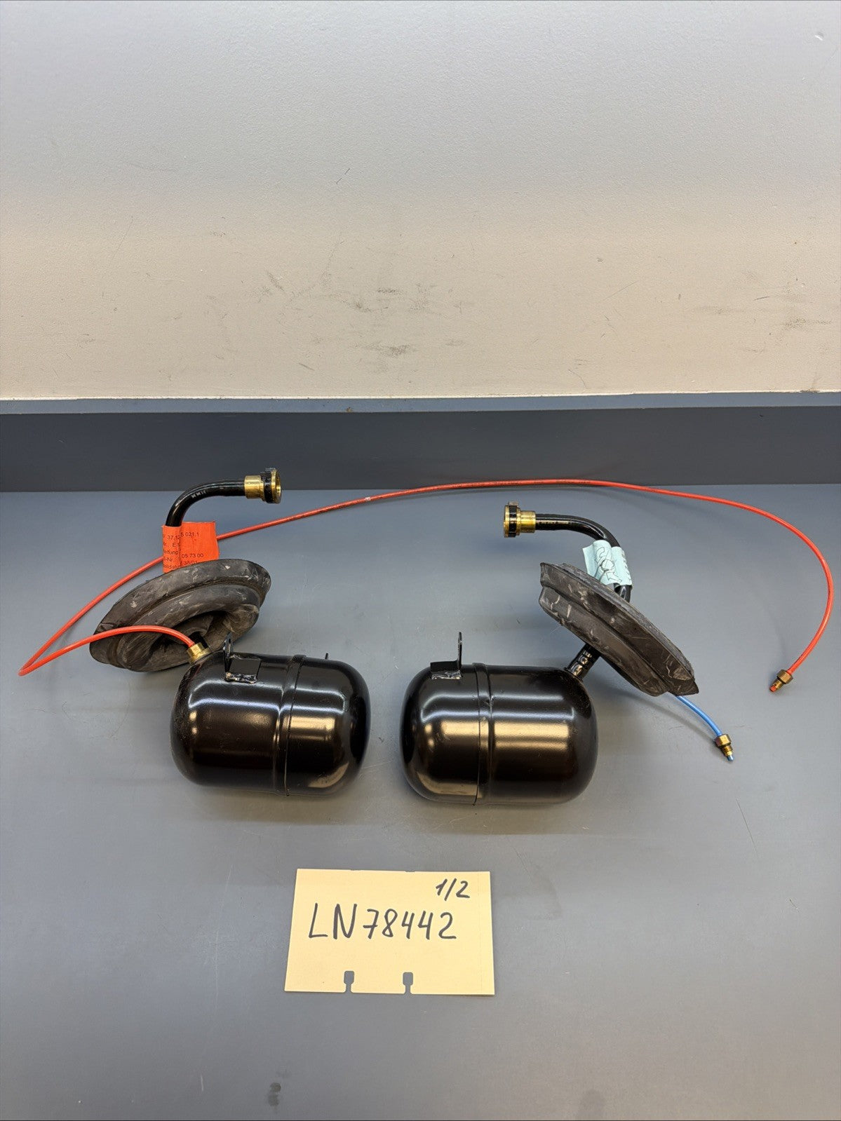 BMW X5 E53 Air Suspension Pressure Tank Air Reservoir Line PAIR 6755021 6755022