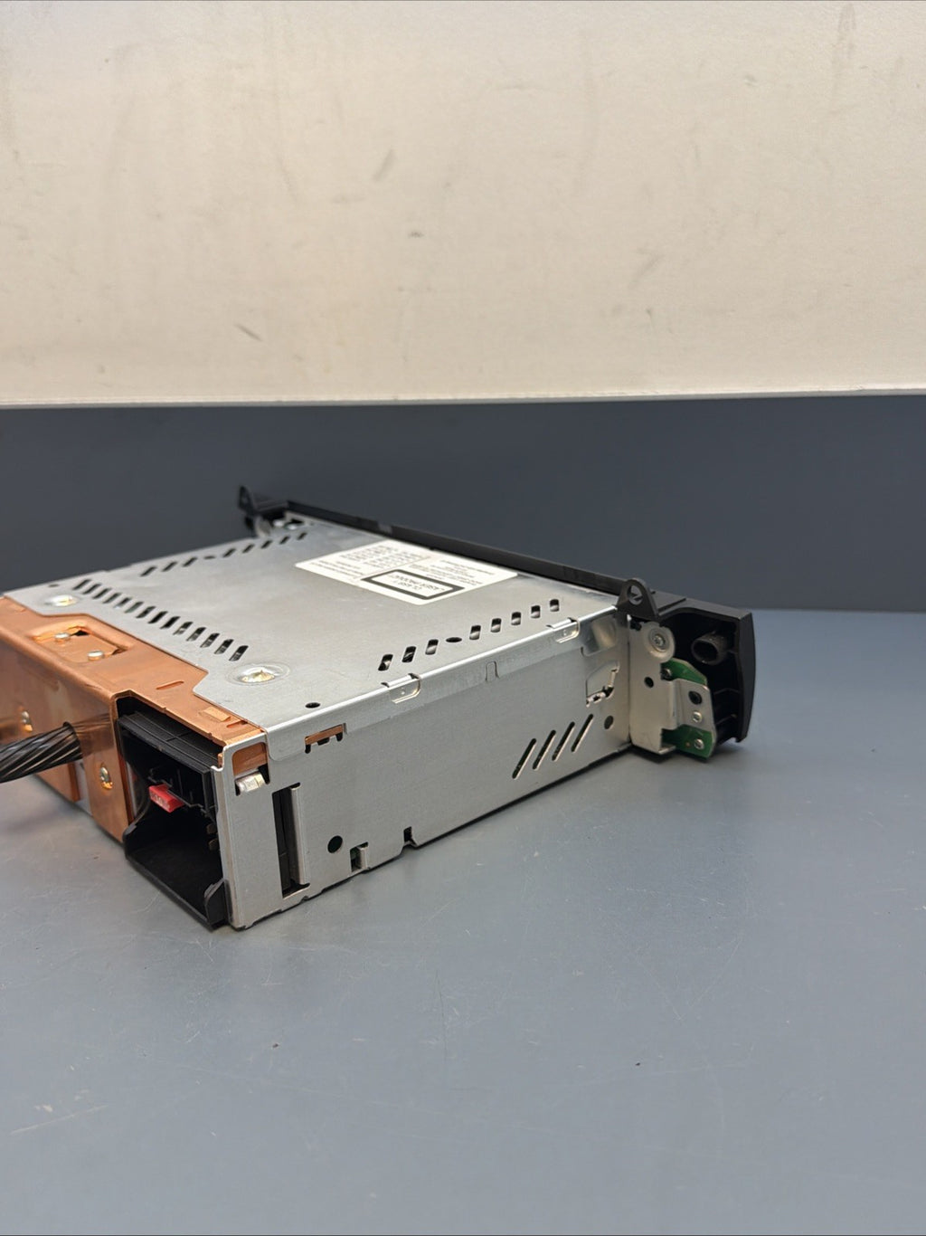 06-08 BMW E85 Z4 RADIO BUSINESS CD PLAYER RECEIVER 9146710 OEM