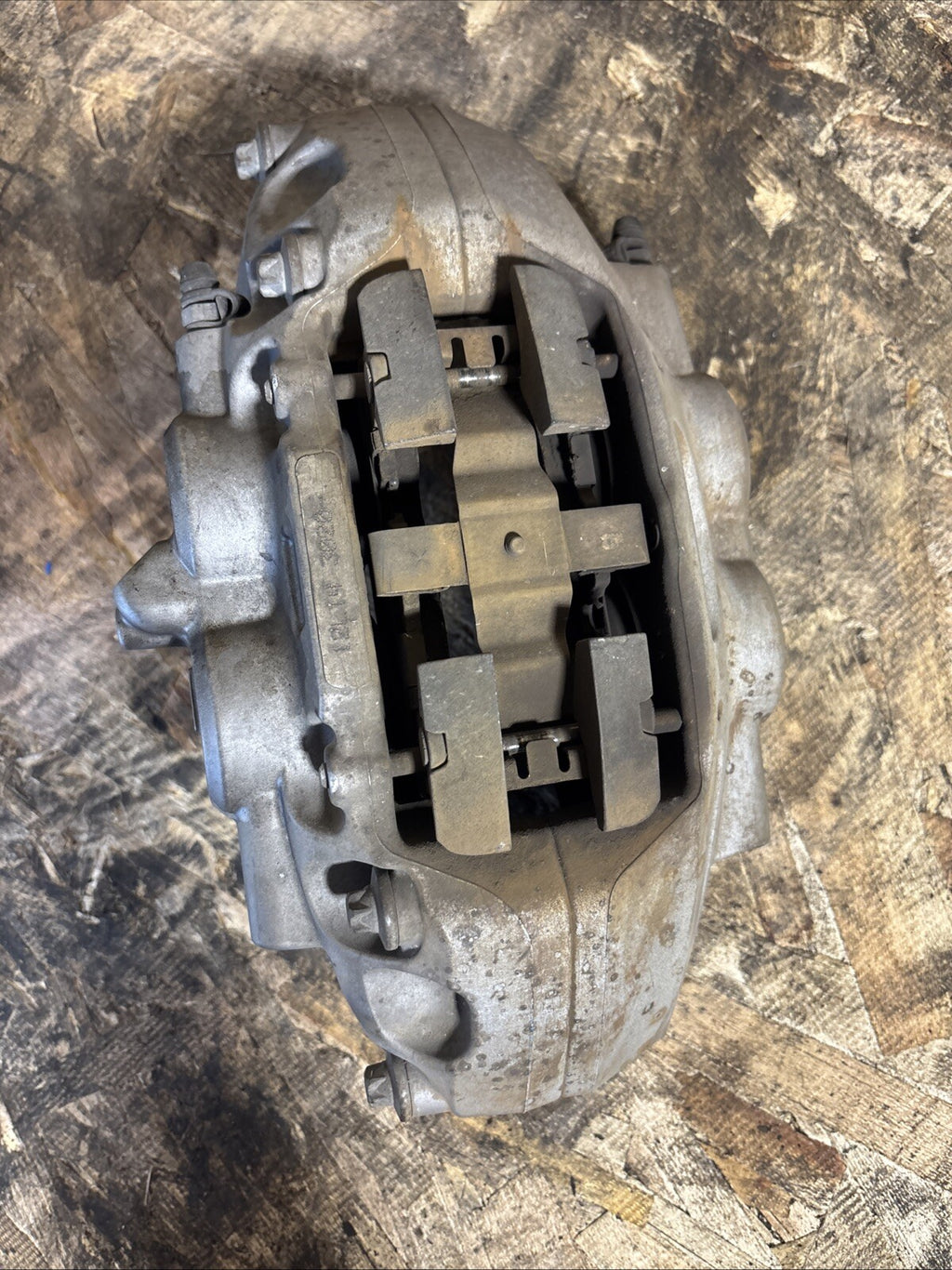 2013+ 2 3 4 F30 F32 328i 430i X Drive BMW BREMBO OEM Front Right Brake Caliper