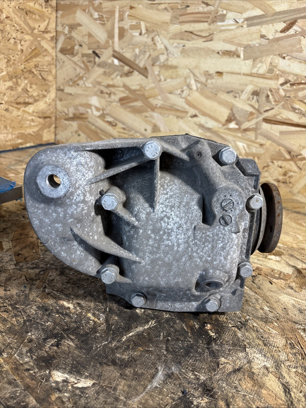 BMWE90 335 REAR DIFFERENTIAL E82 E90 E92 3.46 FINAL DRIVE 7572054