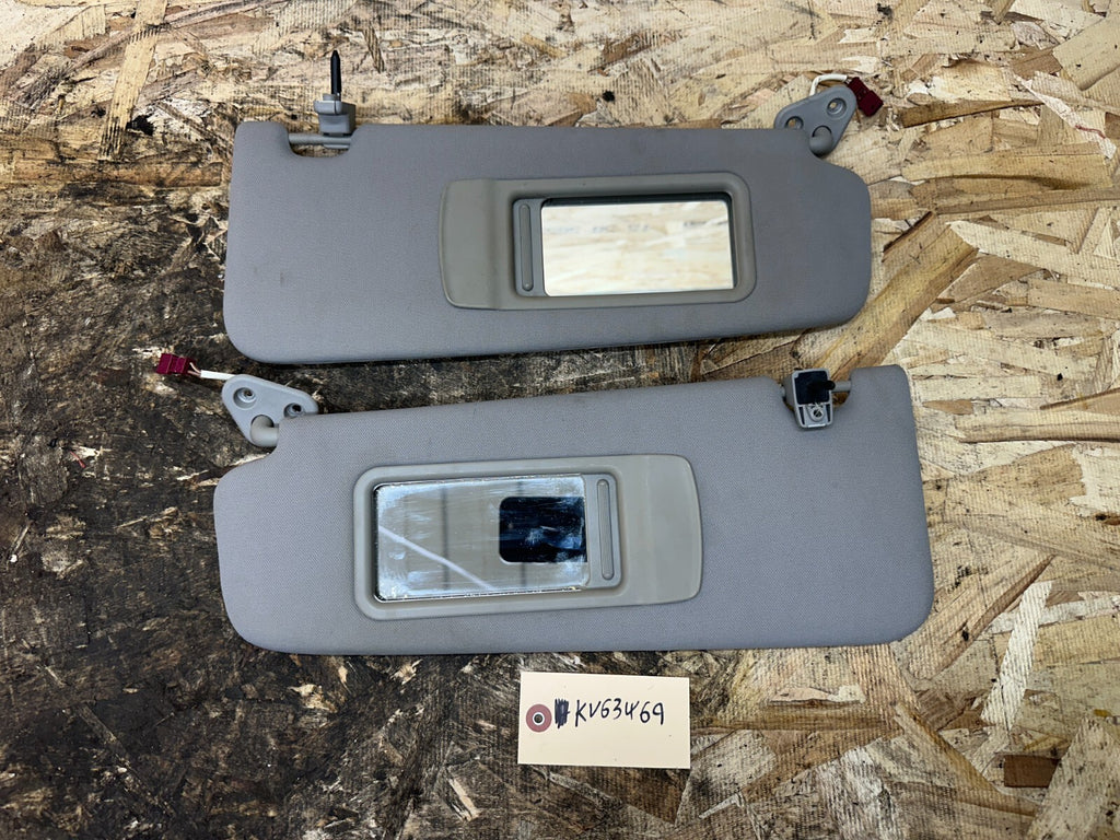 BMW 2006-2012 E90 E9X FRONT SUN VISOR SET OF 2 GRAY OEM 51168248315+16