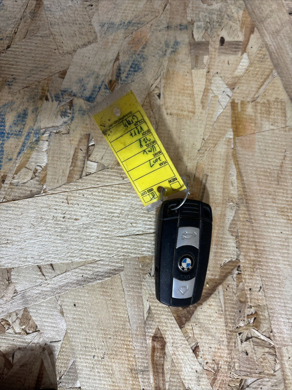 BMW E90 N51 328i MSV80 DME CAS KEY SET 7 576 670 7576670 7576638 6943835
