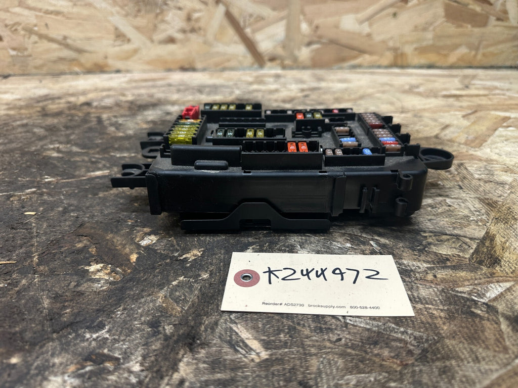 BMW 2012-2019 F30 F32 F34 F36 F80 F82 REAR FUSE RELAY BOX OEM 9337880