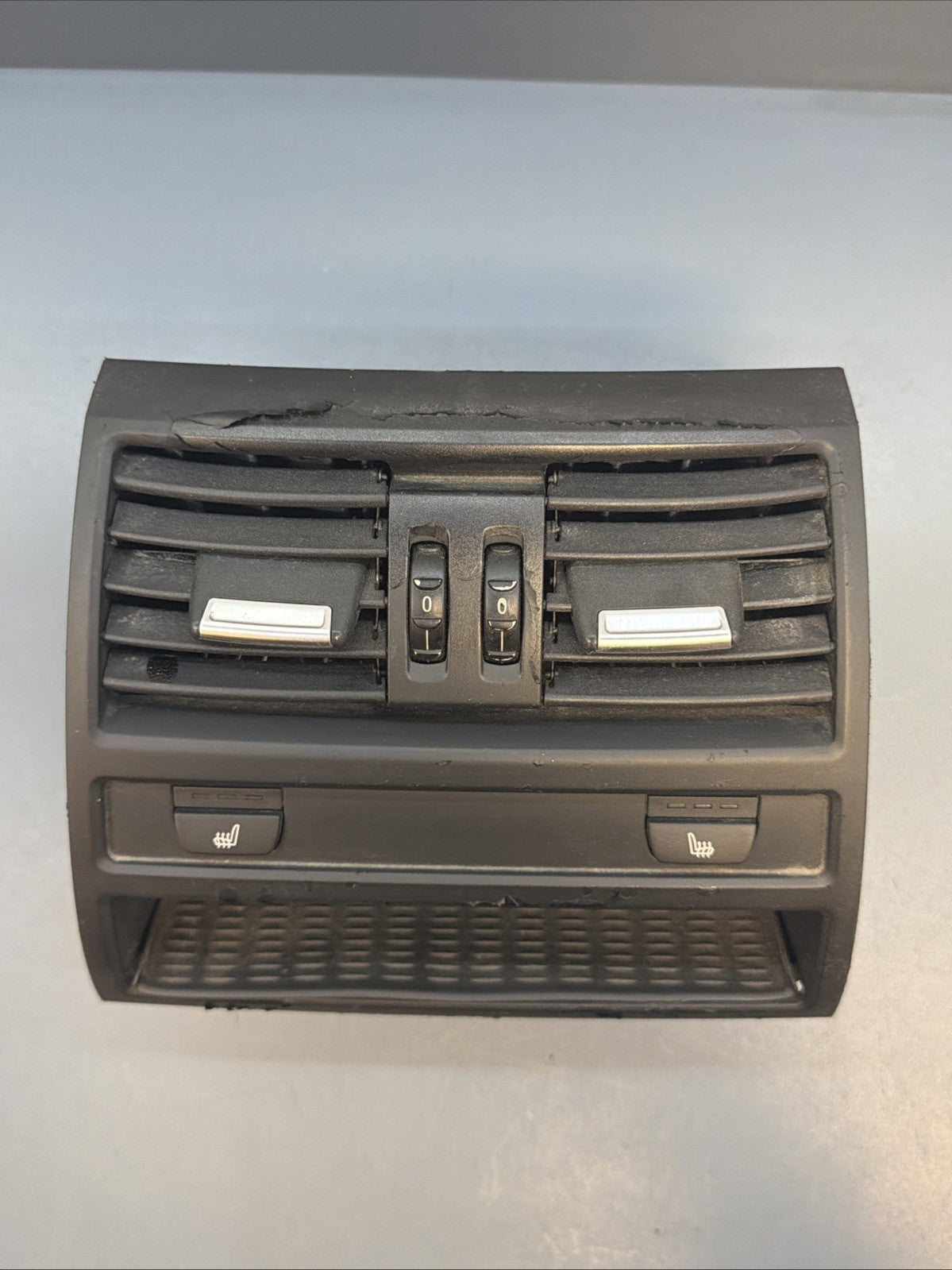 11-16 BMW F10 528i 535i 550i Rear Center HVAC AC Air Vent Trim Storage 9158312