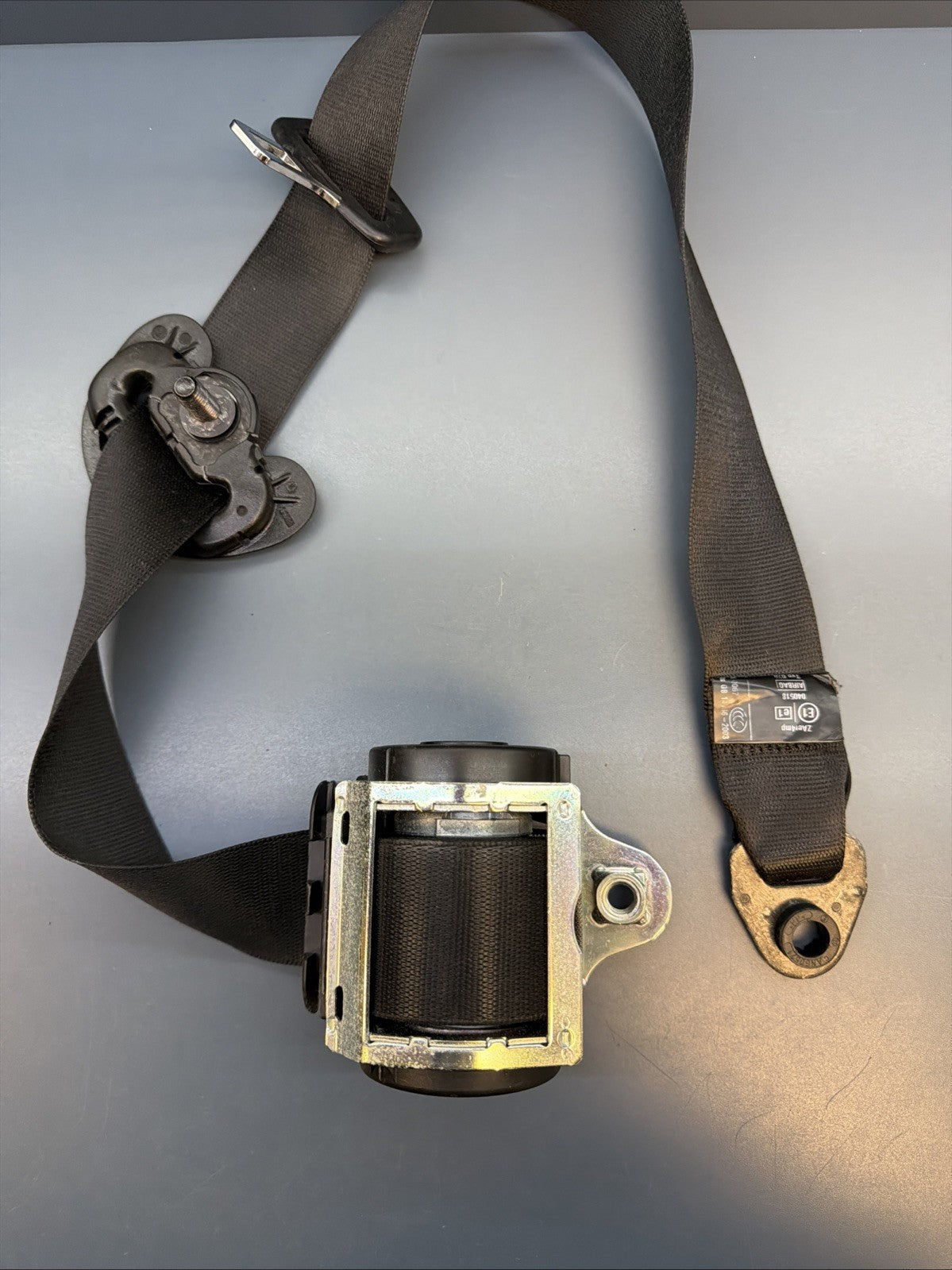 OEM Front Left Seat Belt FOR 2007 2008 2009 BMW 528i 535I E60 601629800D