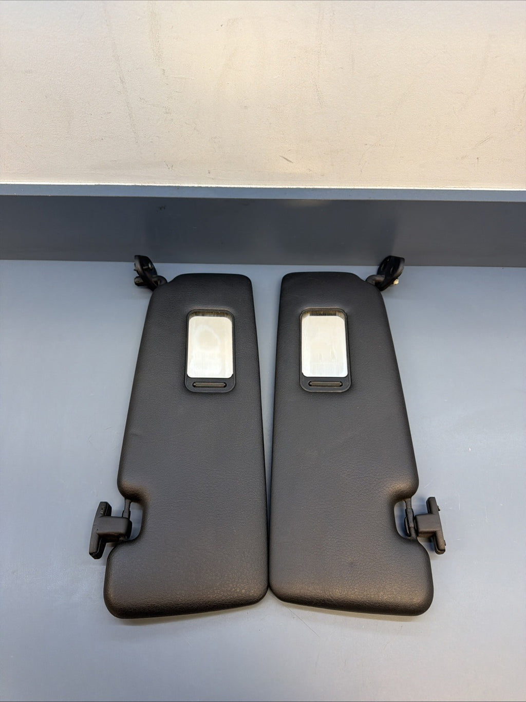 01-06 BMW E46 M3 325Ci 330Ci Convertible Sun Visor Left And Right SET 0232400