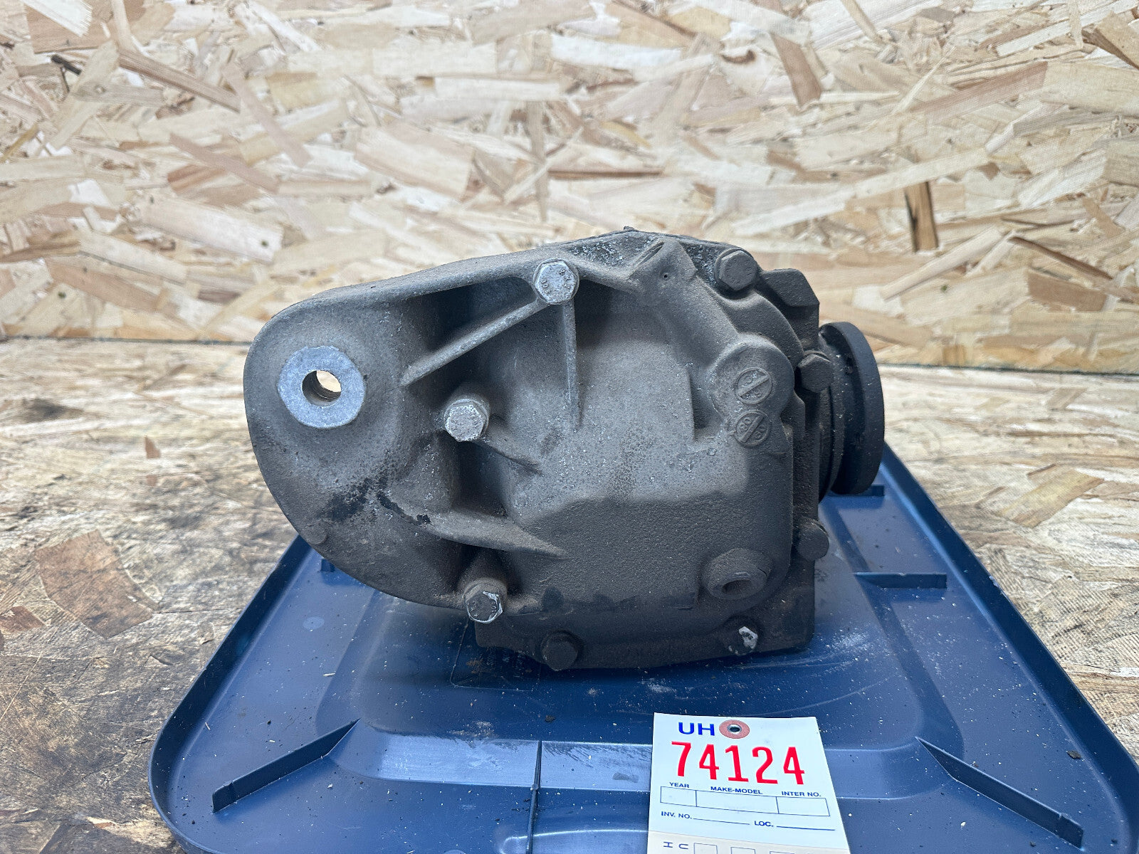 BMW E90 325xi 328xi 3 SERIES REAR DIFFERENTIAL FINAL 3.91 DRIVE OEM 7566189