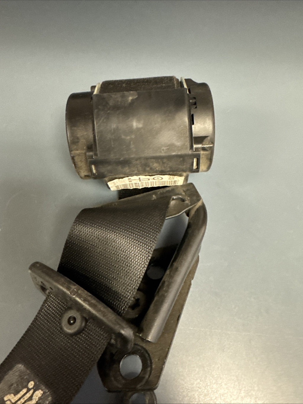 2008-2013 BMW 128I 135I REAR BACK RIGHT PASSENGER SEAT BELT 609443000 OEM