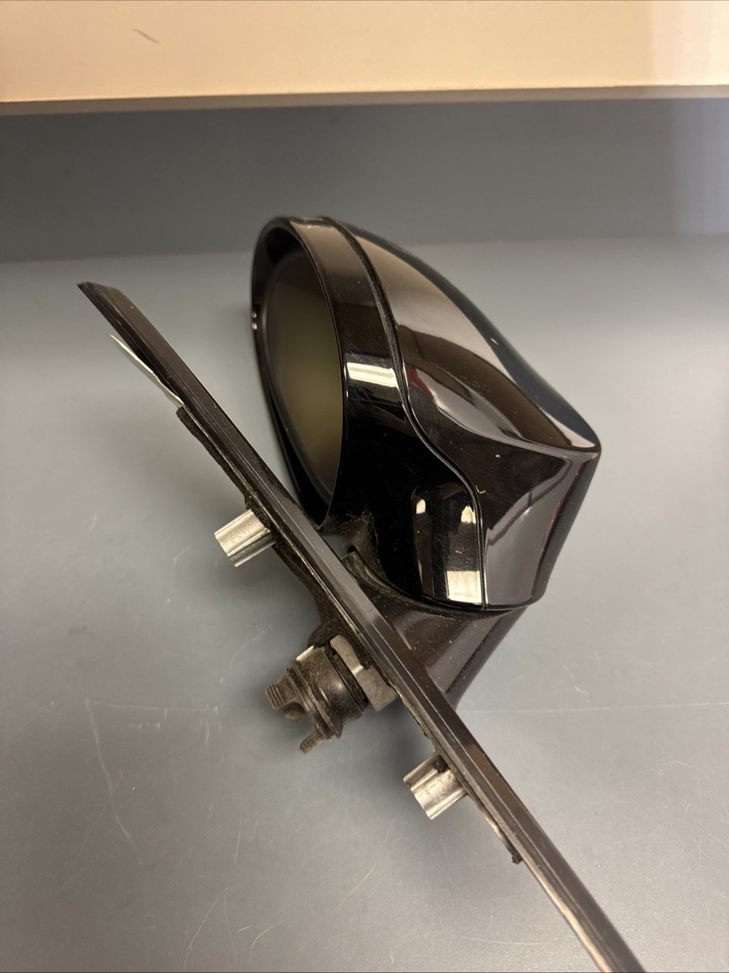 07-13 BMW E82 E88 128i 135i Rigth Pass Side View Heated Mirror 7164601 OEM Auto