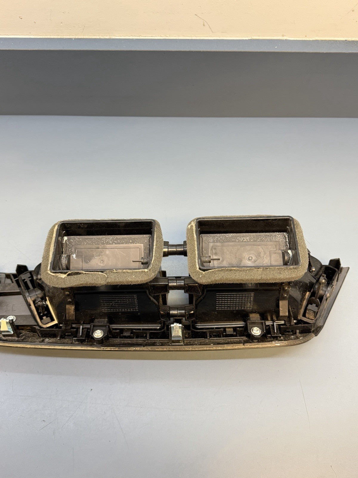2012-2015 BMW X1 E84 Right Dash Panel Trim Bezel With Air Vents 2991701 OEM
