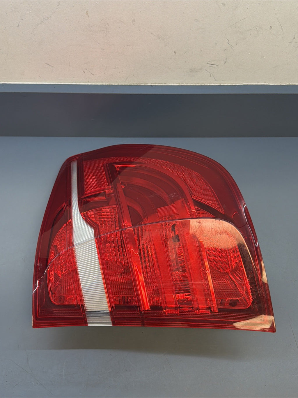 2011-2017 BMW X3 F25 Rear Right Passenger Outer Tail Light 7220242