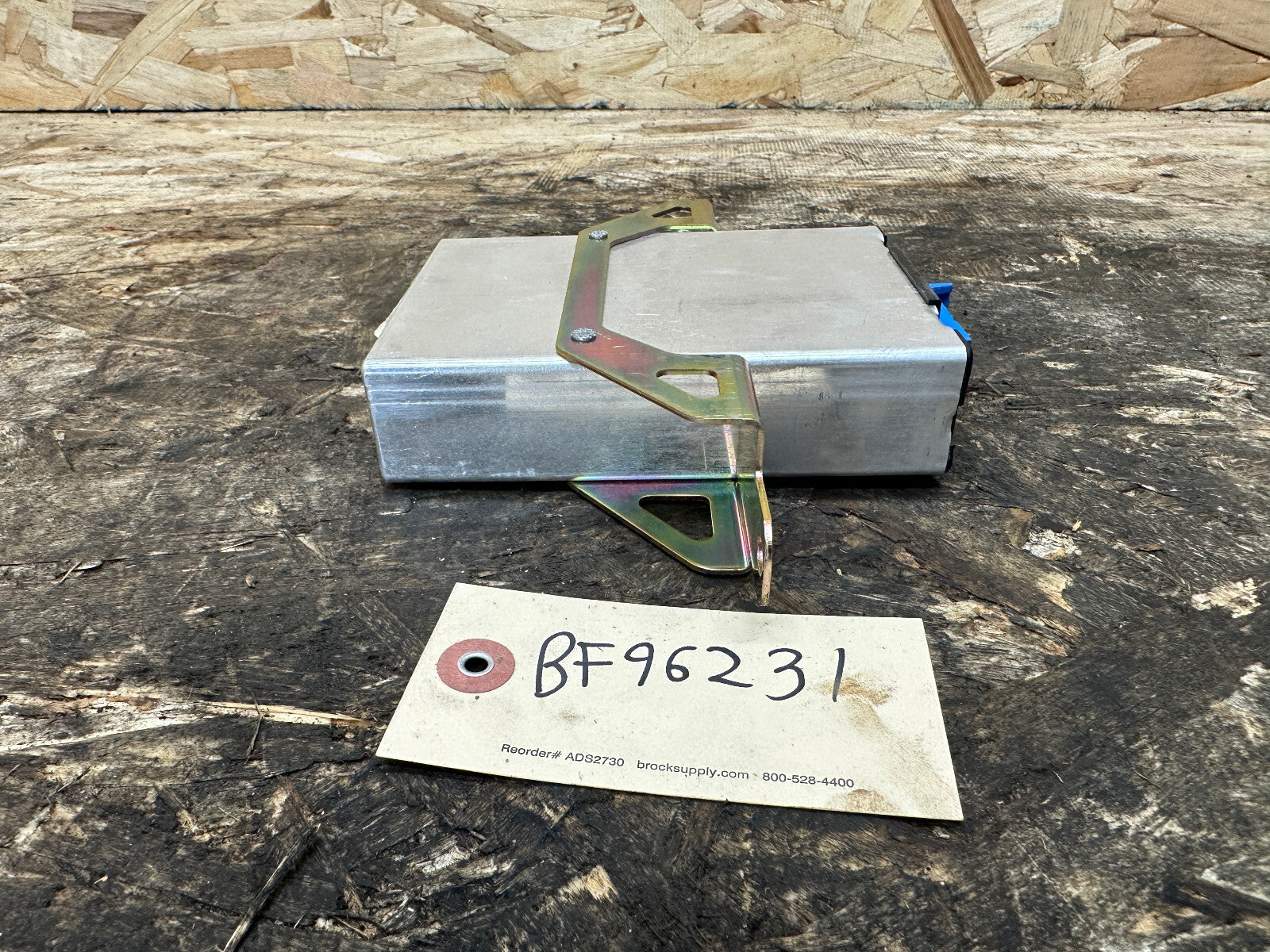 BMW 85-95 E32 E34 5/7 SERIES CRUISE CONTROL COMPUTER OEM 1388043