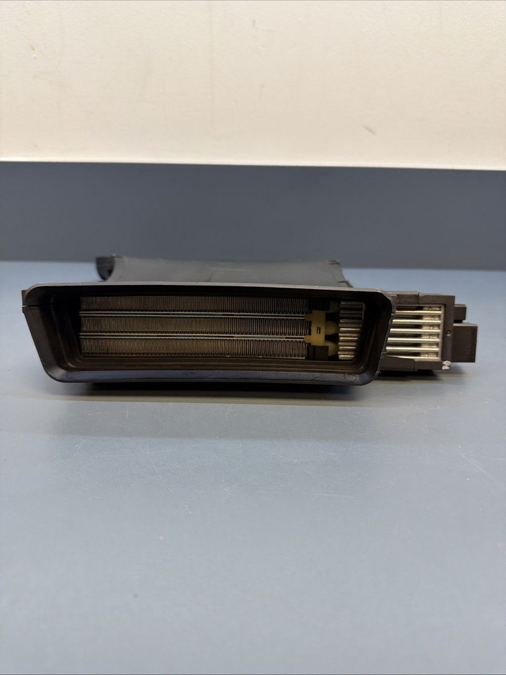 2007-2018 BMW X5 REAR Right Side Auxiliary Heater / AIR VENT DUCT 6954488 OEM
