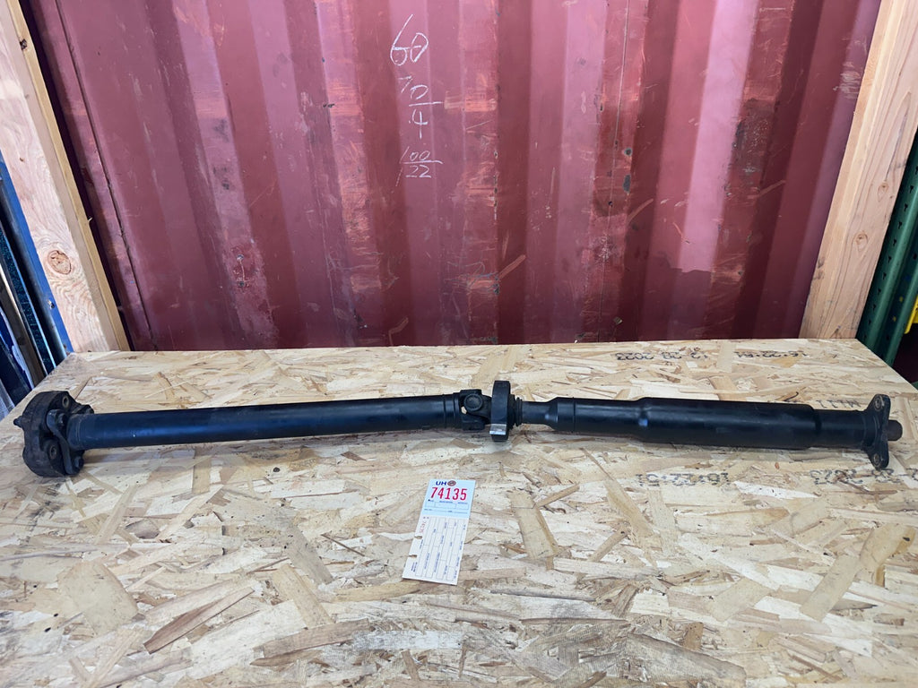 OEM BMW REAR DRIVESHAFT FITS 2012-2015 AUTOMATIC ActiveHybrid 3 F30 8609718