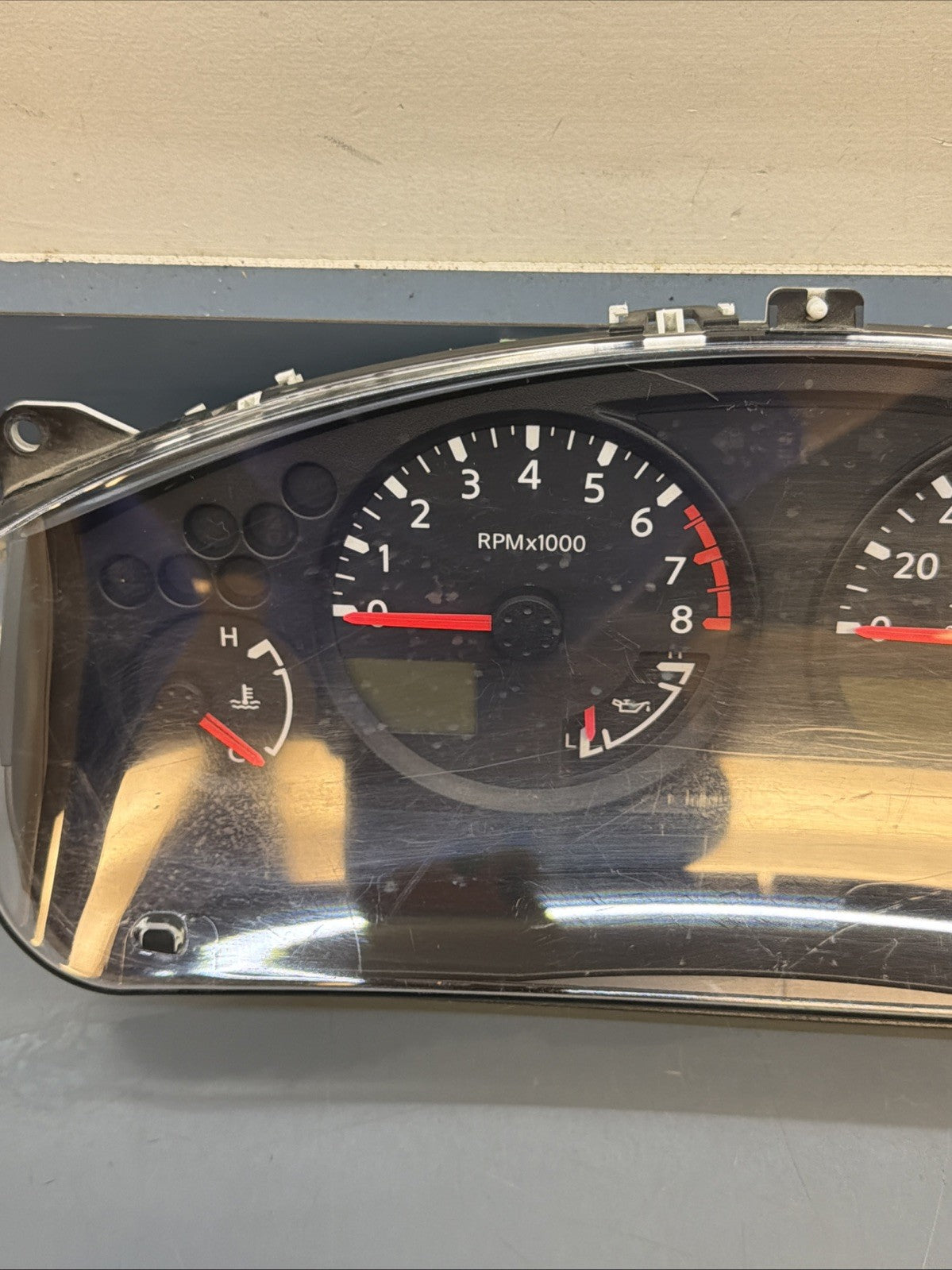 2005-2008 NISSAN XTERRA SPEEDOMETER GAUGE INSTRUMENT CLUSTER W TACH 24810EA04C