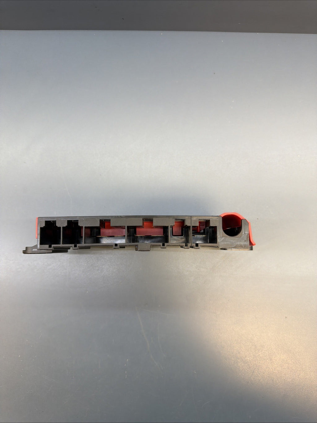 12-18 BMW F31 328d BMW BATTERY POWER DISTRIBUTION FUSE BOX 9227752 OEM