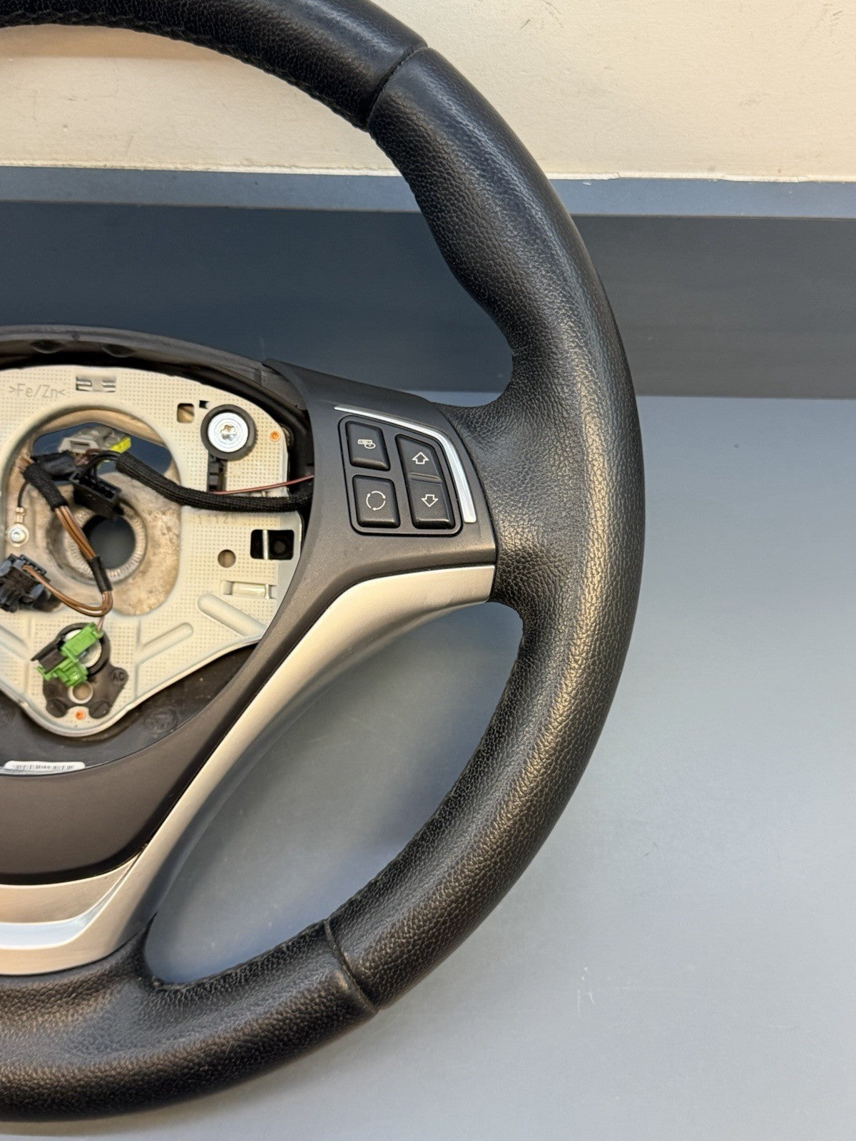 11-15 BMW X1 E84 Sport Steering Wheel Heated Leather W/O Paddles LCI OEM 6853133