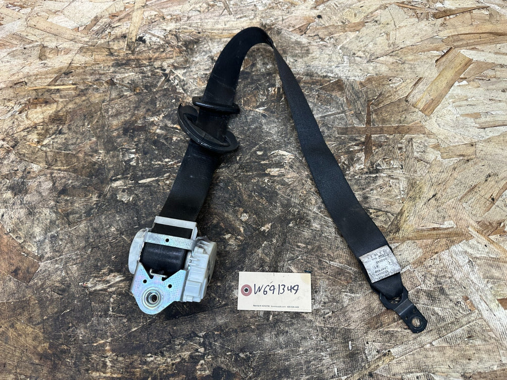 BMW 2003-2010 E83 X3 FRONT LEFT DRIVER SEAT BELT RETRACTOR BLACK OEM 34003071