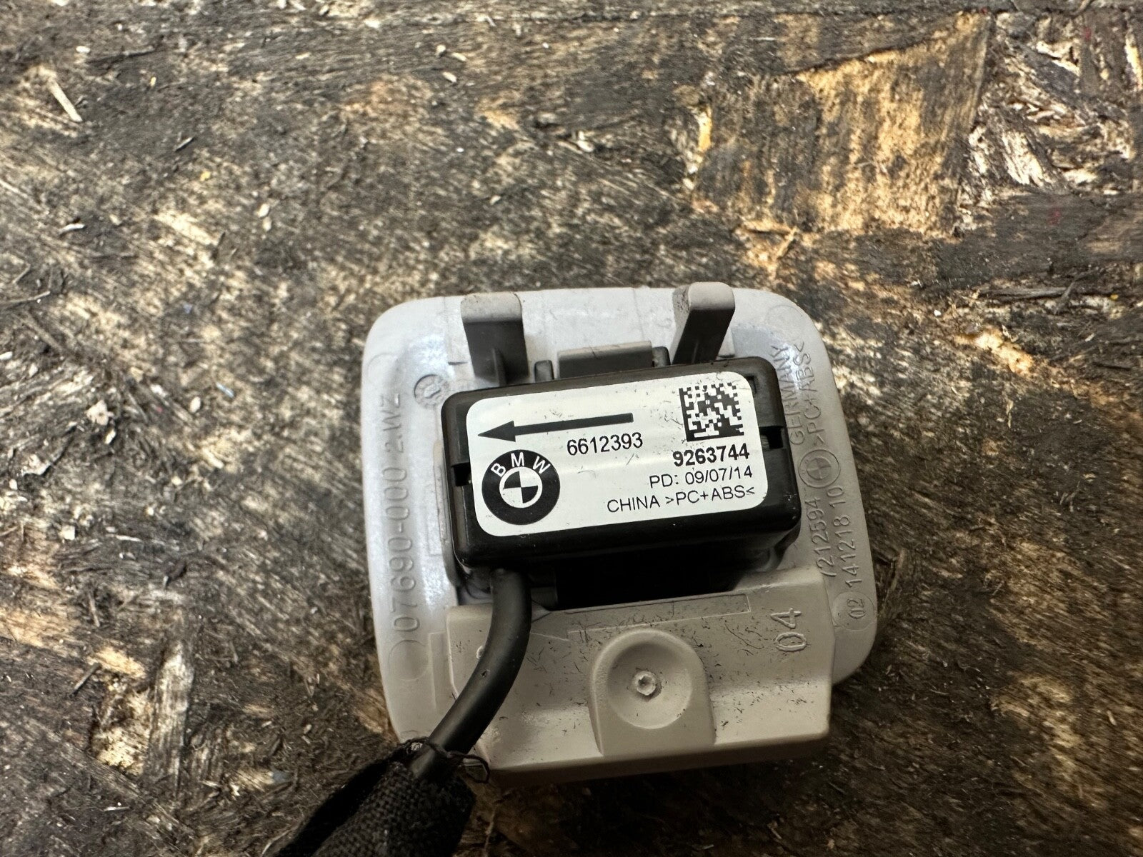 BMW F30 F31 HANDS FREE MICROPHONE LIGHT GRAY OEM 9263744