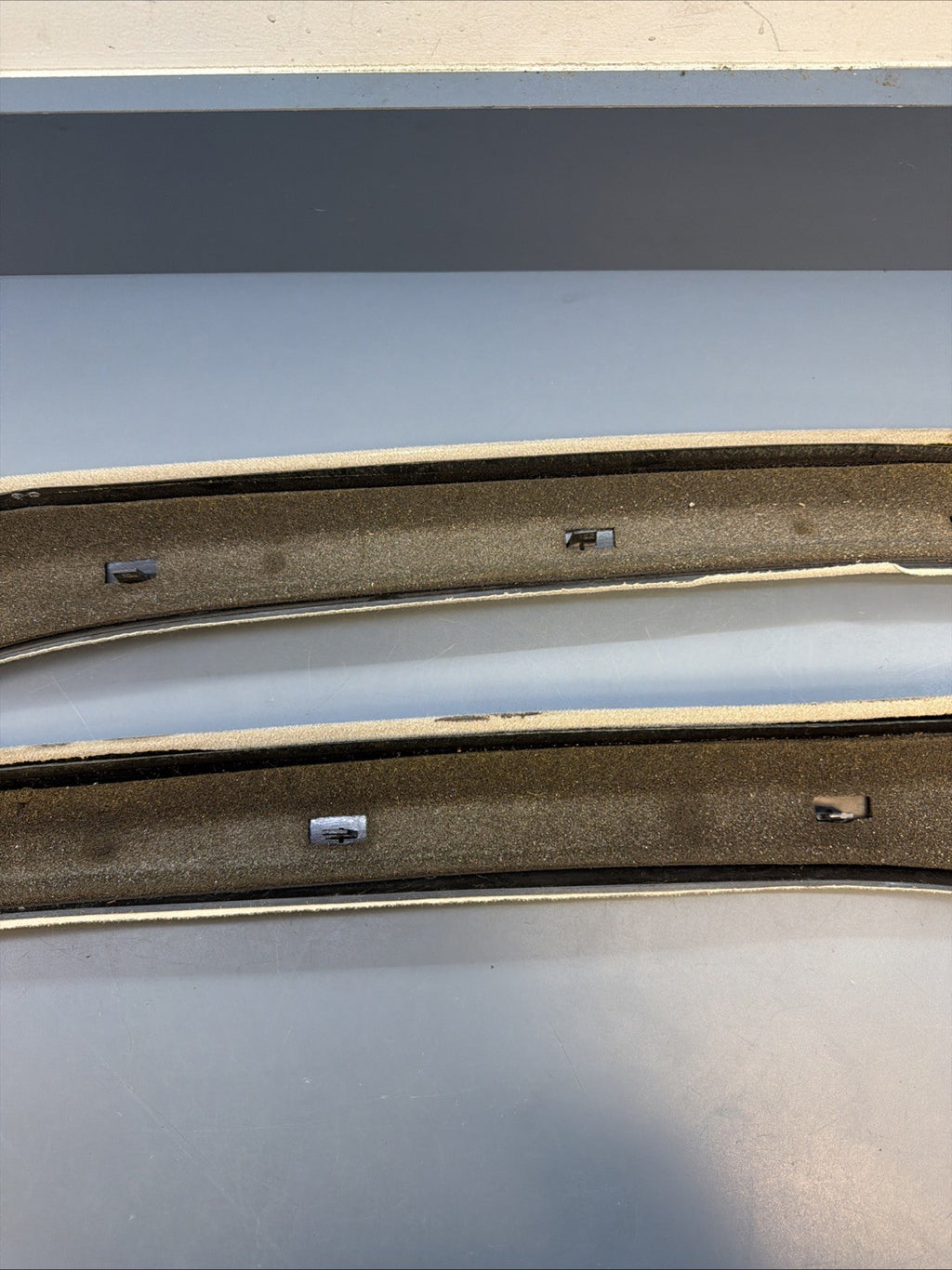 89-95 Bmw E34 5 Series Windshield A Pillar Column Trim Set Gray 8148643 8148644
