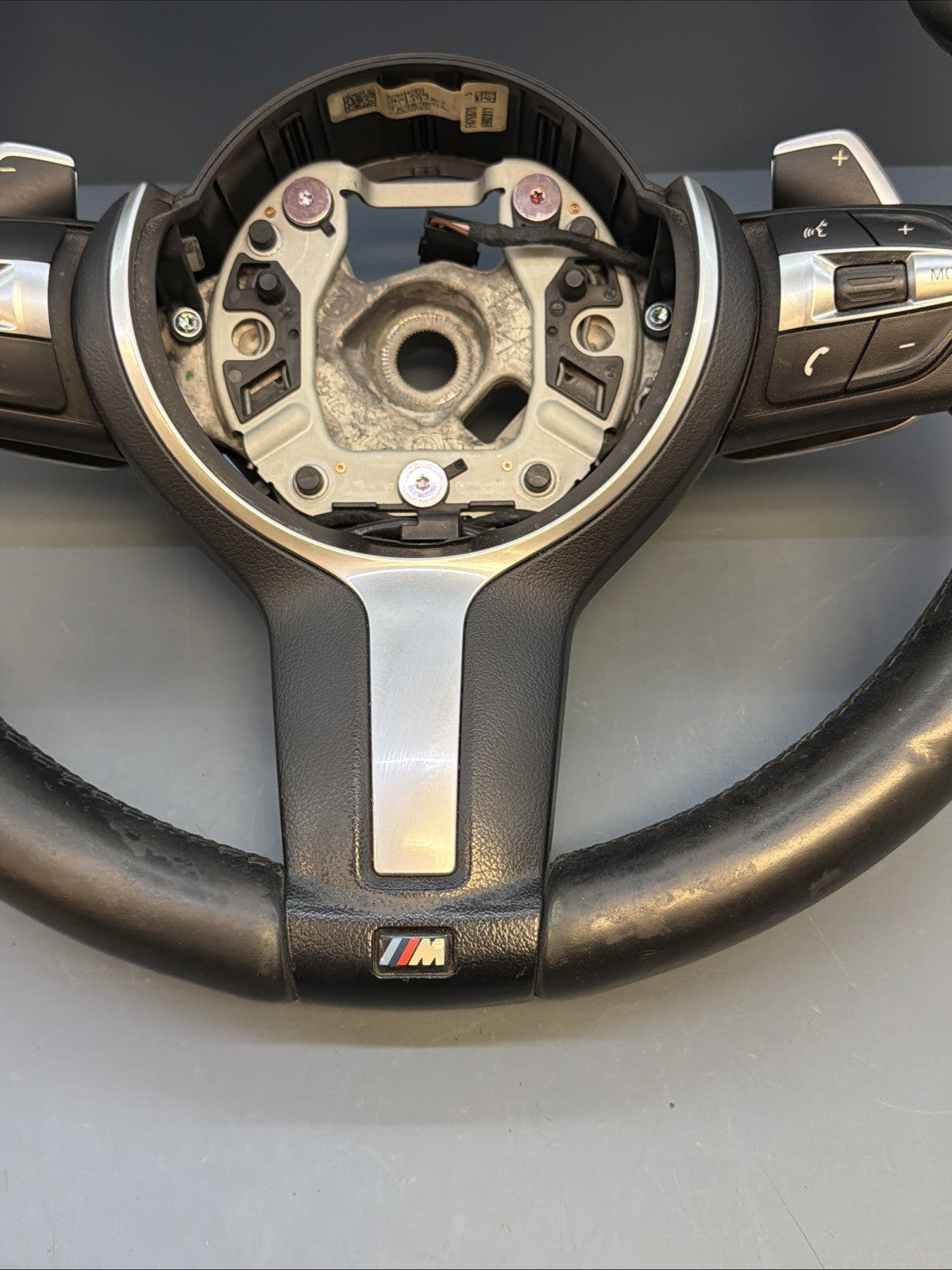 2012-2015 BMW M3 F30 M SPORT STEERING WHEEL M COLORED TRIM 3074437 OEM *NOTE*