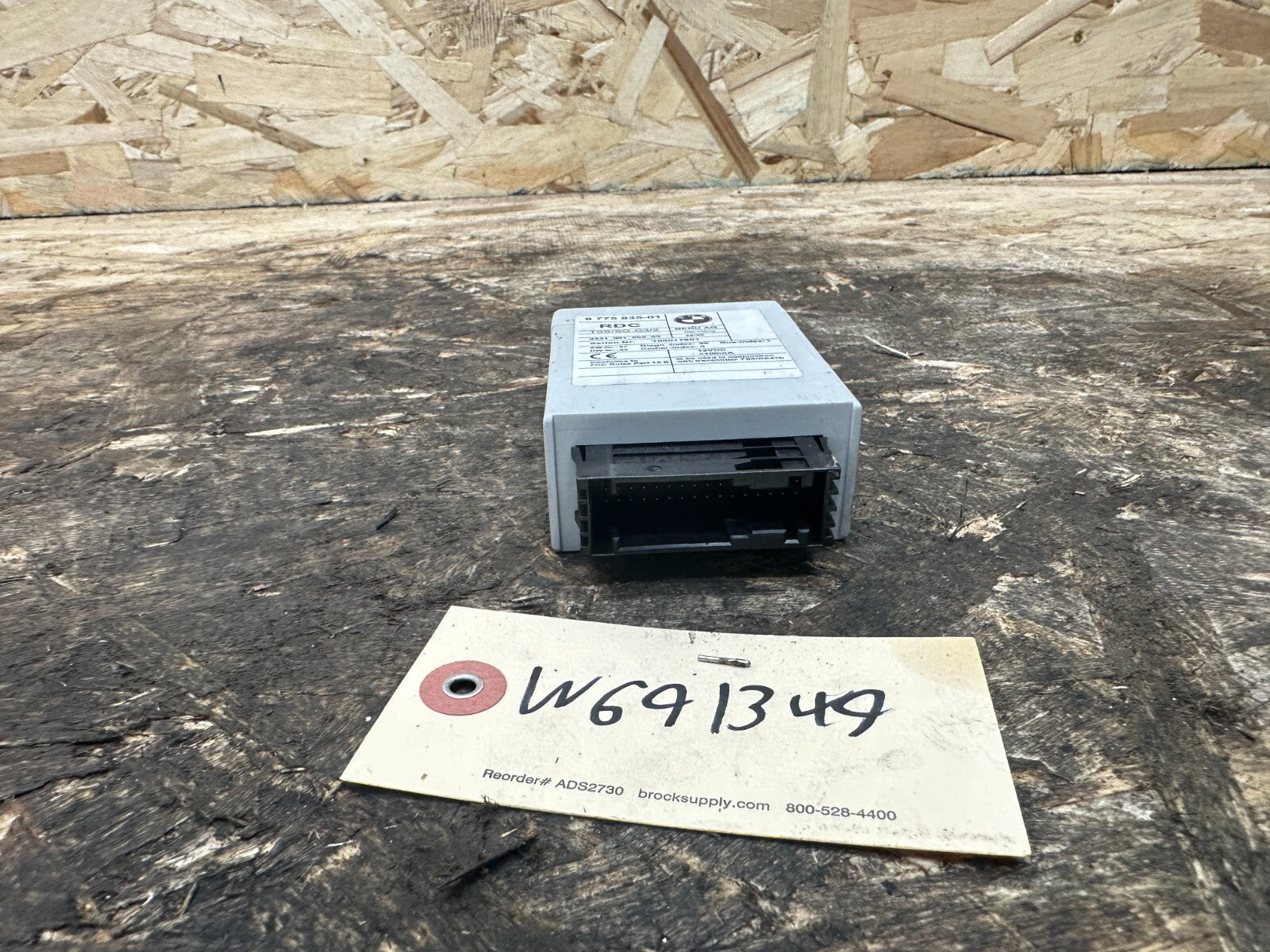 BMW 2003-2010 E83 X3 TIRE PRESSURE MONITOR CONTROL MODULE OEM 6775835