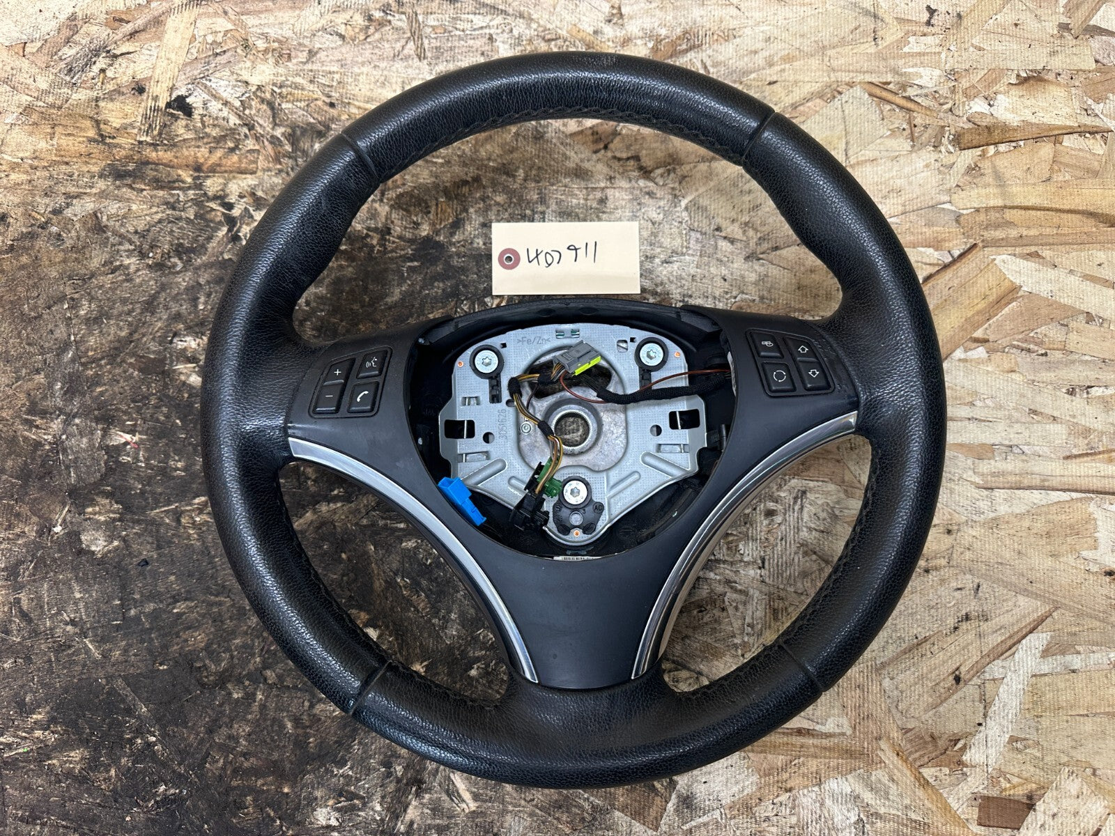BMW 2006-2013 E9X 3 SERIES BLACK LEATHER STEERING WHEEL OEM 3051626