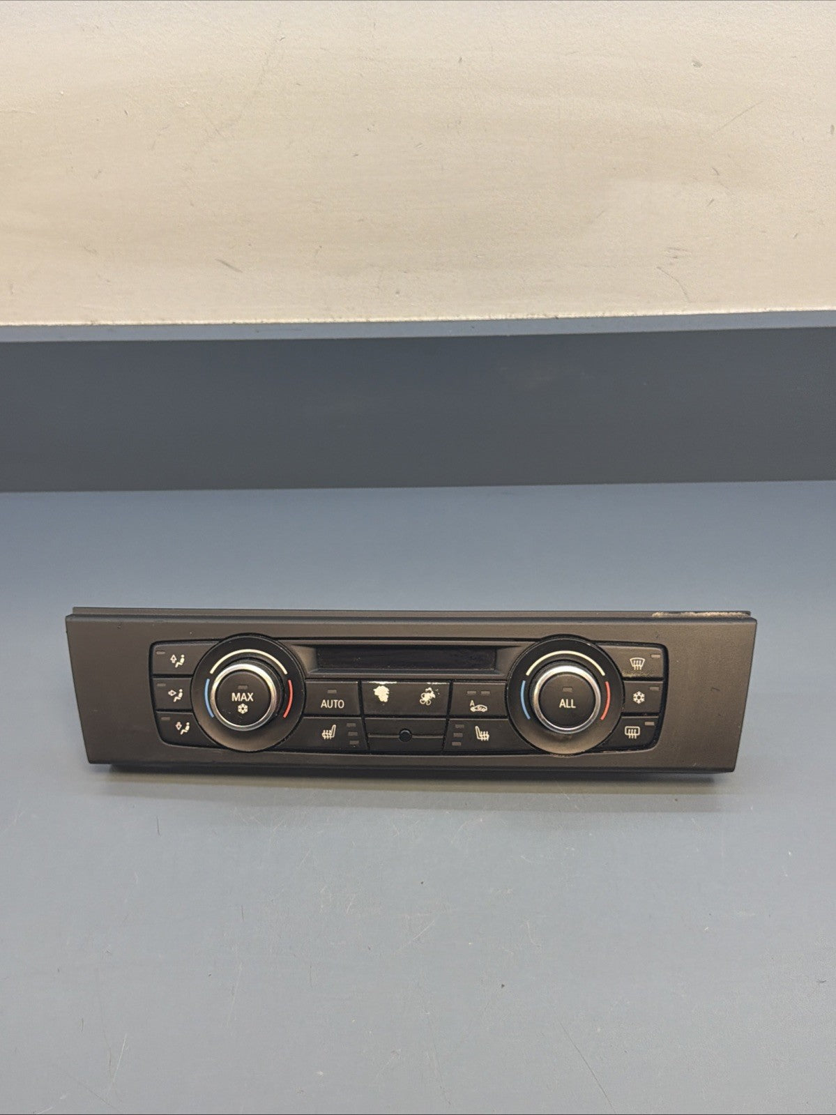 BMW 5-13 E92 E93 3 SERIES AUTOMATIC DIGITAL AC HEATER CONTROL PANEL OEM 9221854
