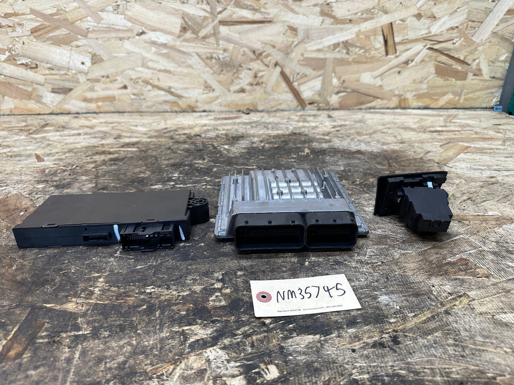BMW 05-13 N52N N51 ENGINE ECU(DME)+CAS(IMMOBILIZER)+KEY  SET 7602216 MSV80