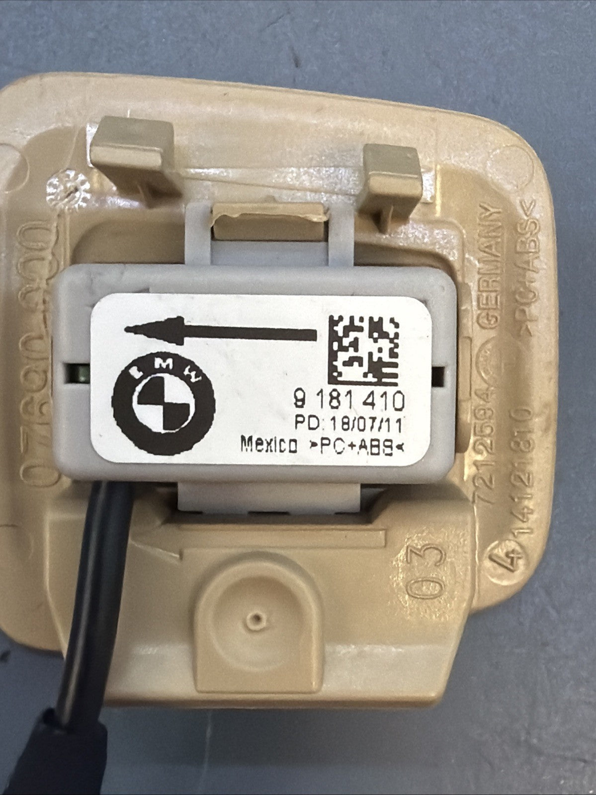 BMW F10 F30 F13 F25 X5 X6 335 M3 535 Microphone Telephone 9181410 BEIGE