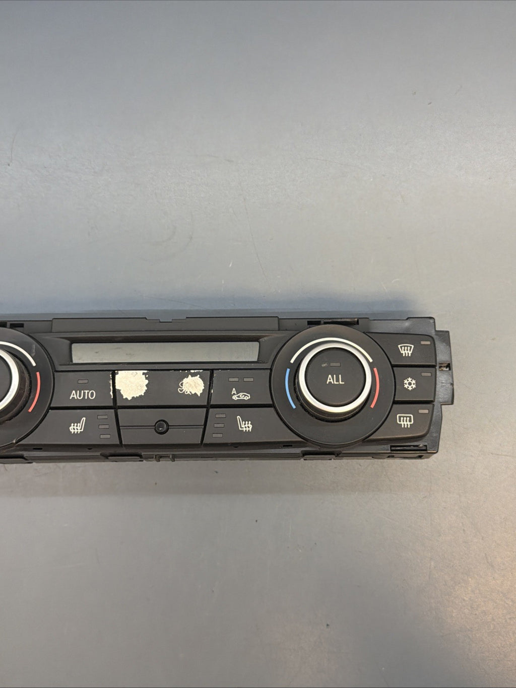 BMW X1 E90 E91 E92 Climate Control Panel A/C Air Condition Module 9242409 *NOTE*