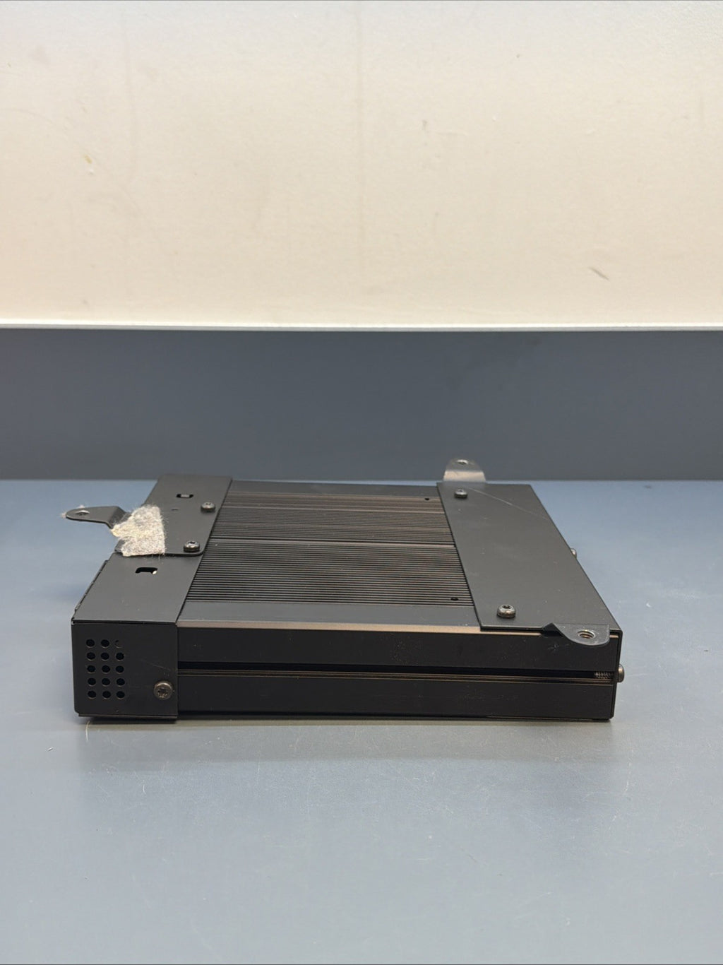 2000 01 02 03 04 2005 BMW 330i RADIO AUDIO AMPLIFIER HARMAN KARDON OEM 6920996